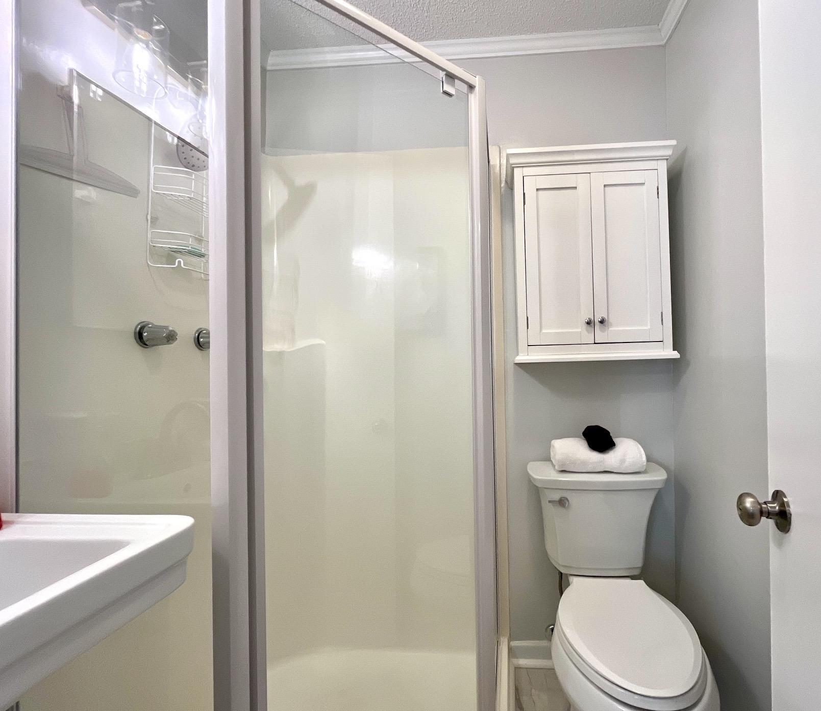 9660 Shore Dr. Property Photo 25
