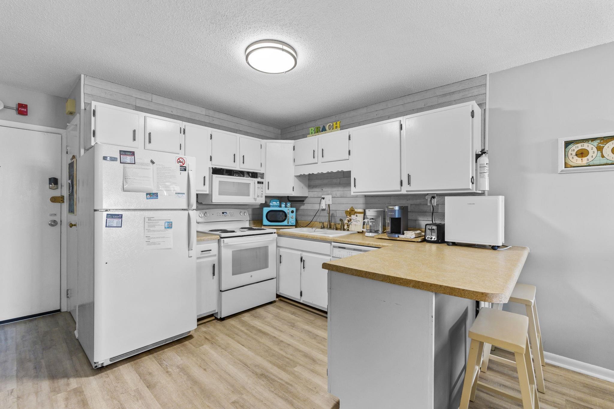 4801 N Ocean Blvd. Property Photo 6