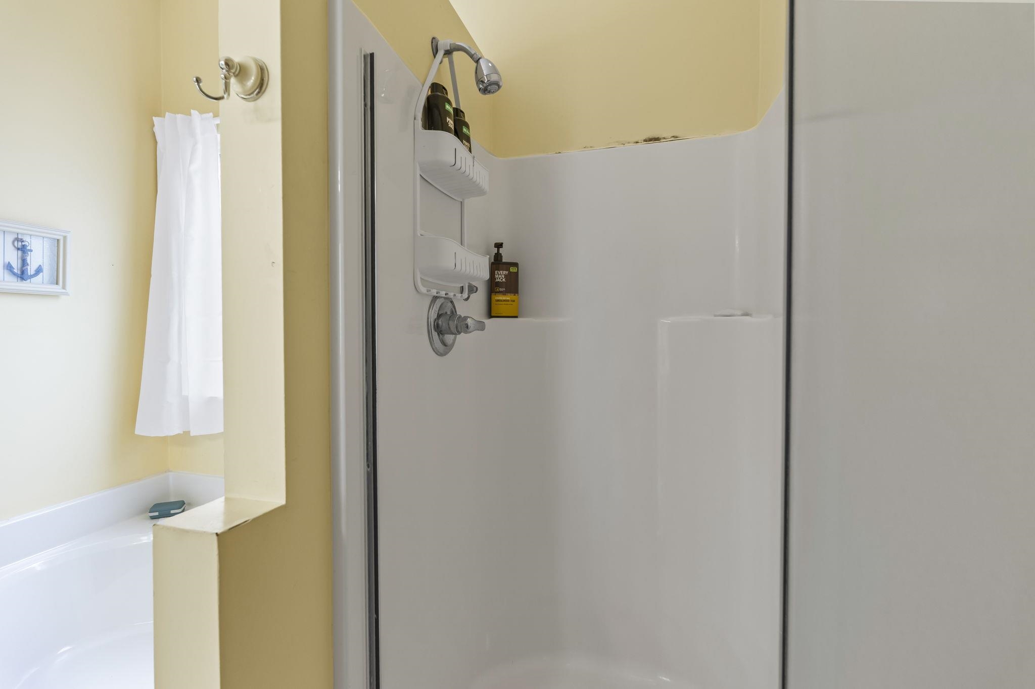 706 Helms Way Property Photo 22