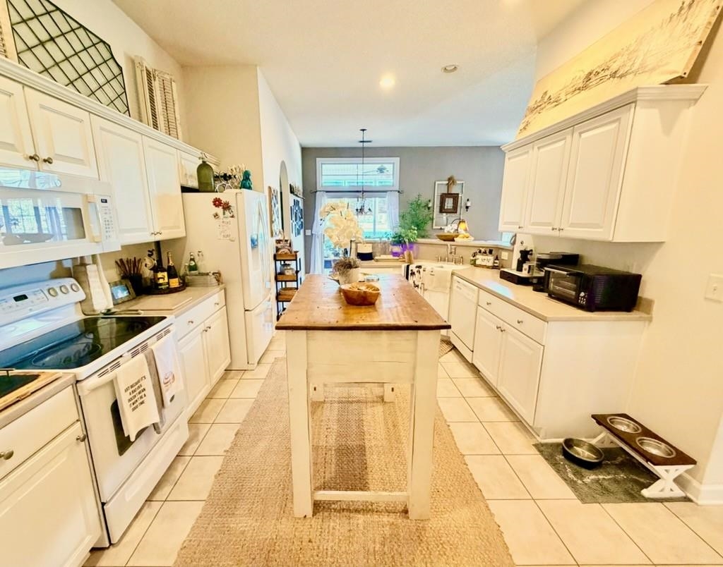 719 Camden Circle Property Photo 17