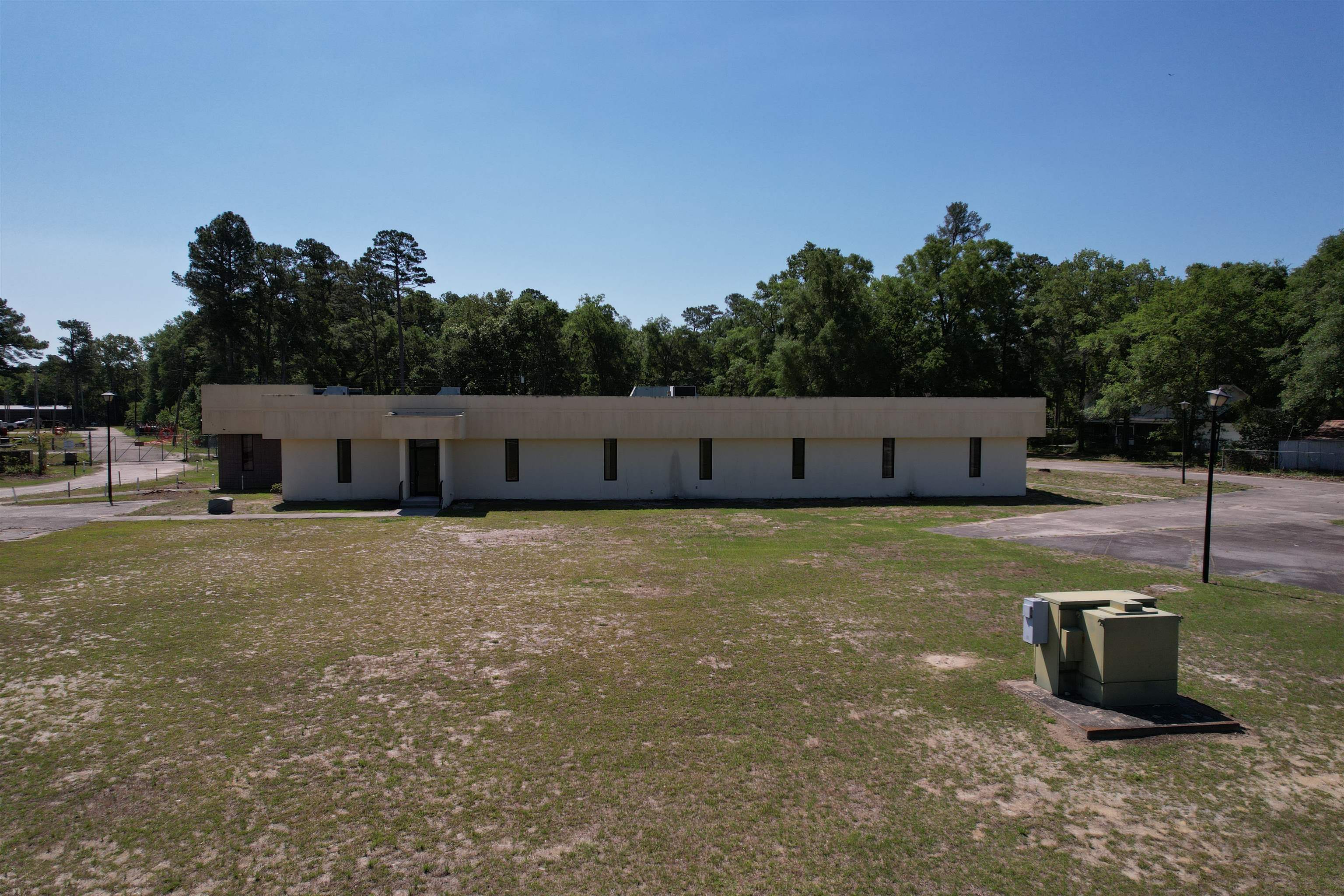 1500 N Longstreet St. Property Photo 2