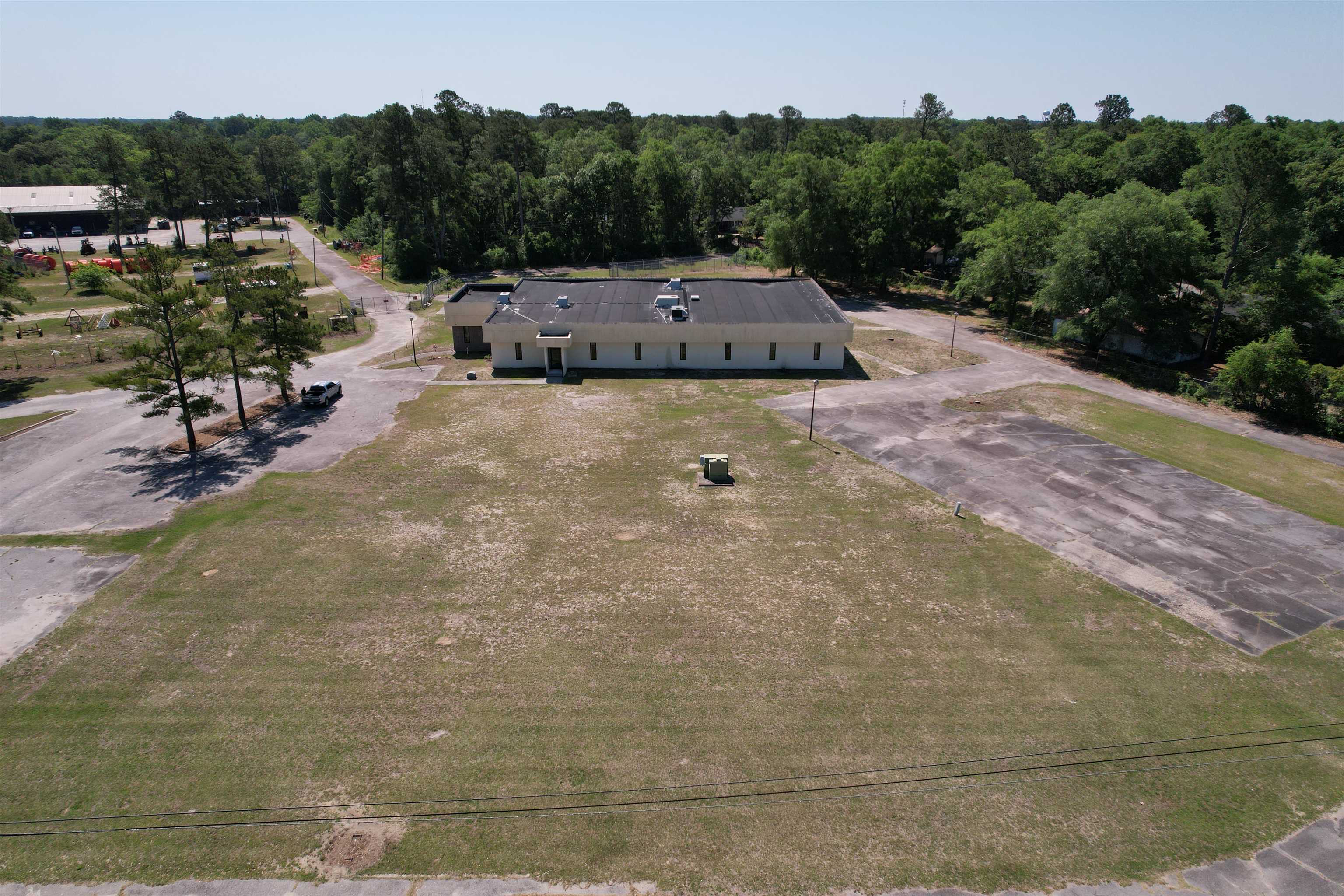 1500 N Longstreet St. Property Photo 17