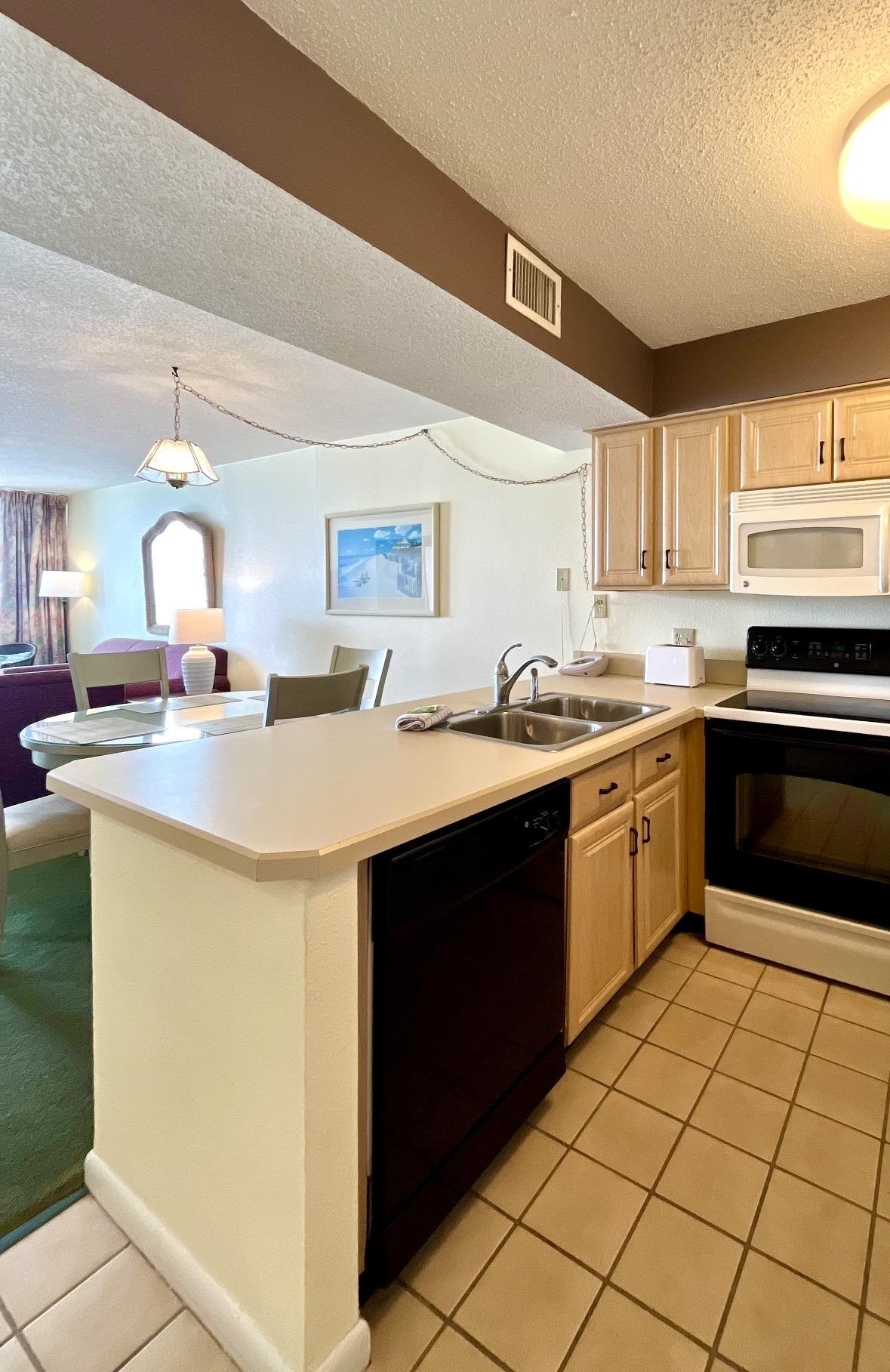 9400 Shore Dr. Property Photo 6