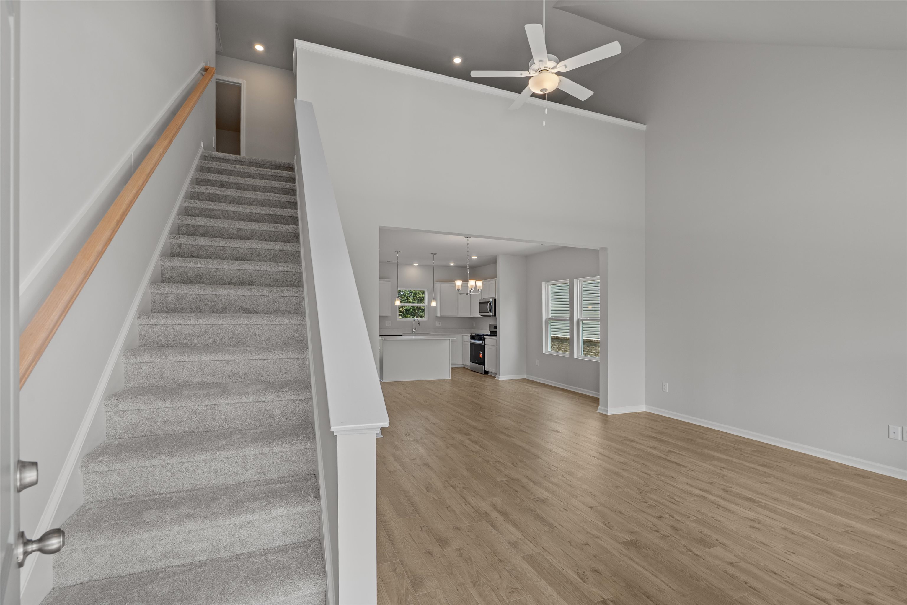 2923 Spain Ln. Property Photo 7