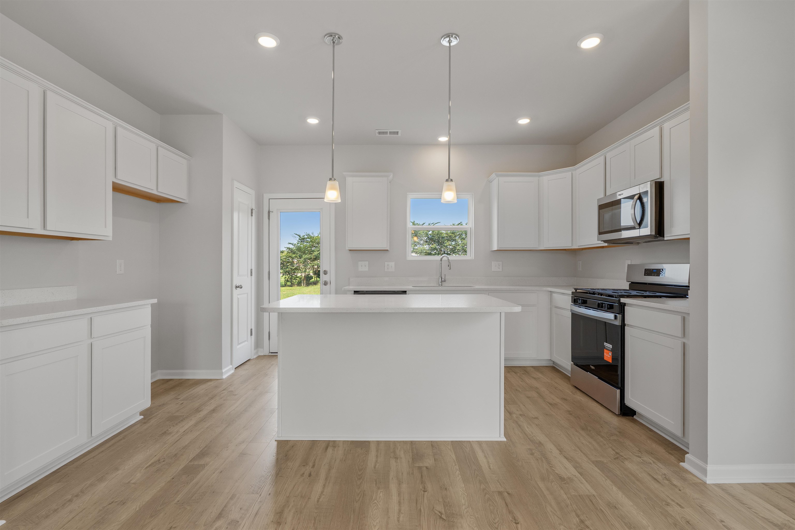 2923 Spain Ln. Property Photo 18