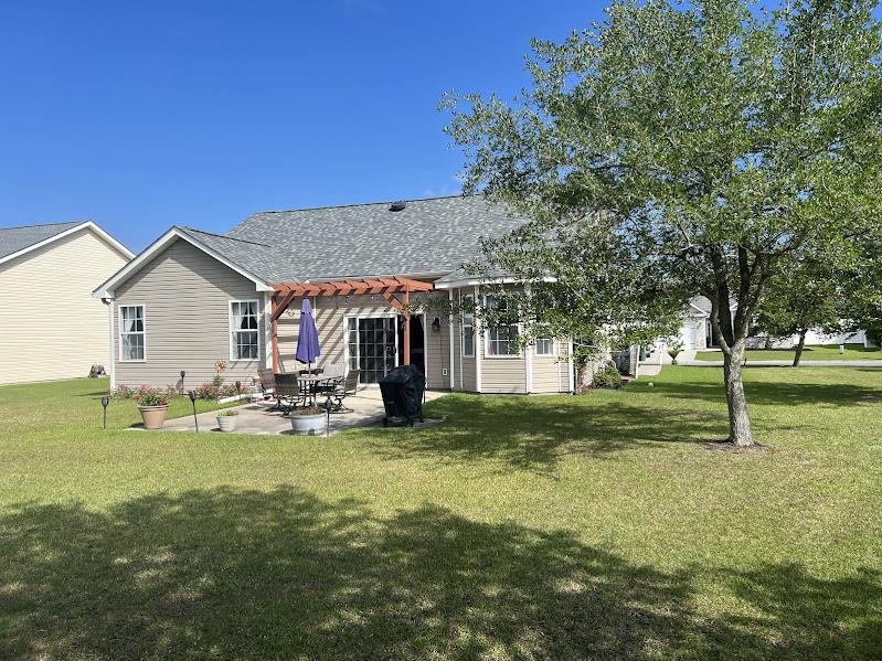 735 Wintercreeper Dr. Property Photo 4