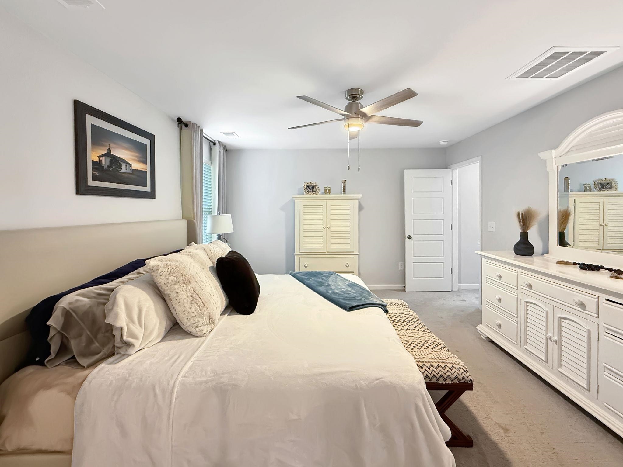 275 Leaflet Loop Property Photo 18