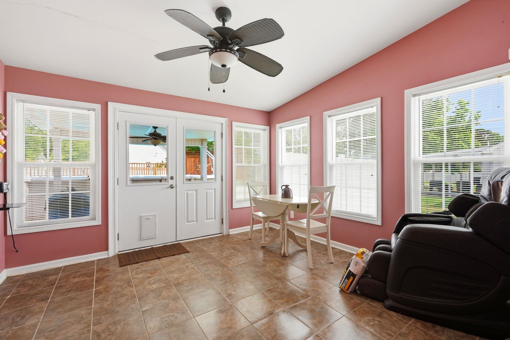 1105 Pantheon Dr. Property Photo 19