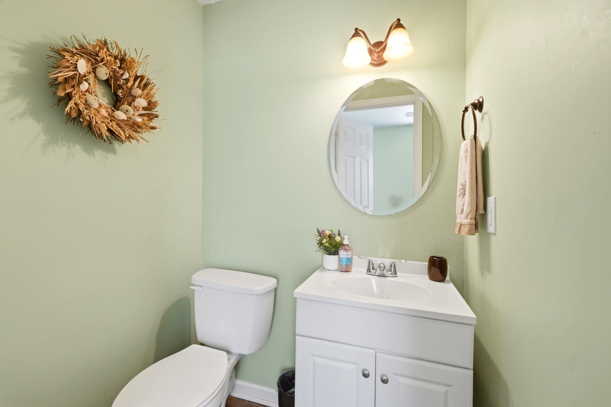 1105 Pantheon Dr. Property Photo 21