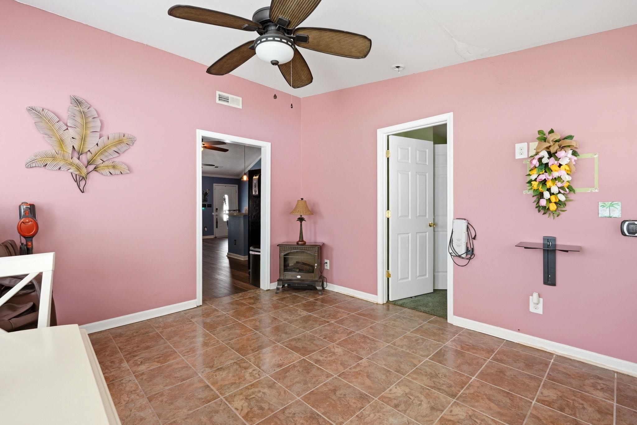 1105 Pantheon Dr. Property Photo 23
