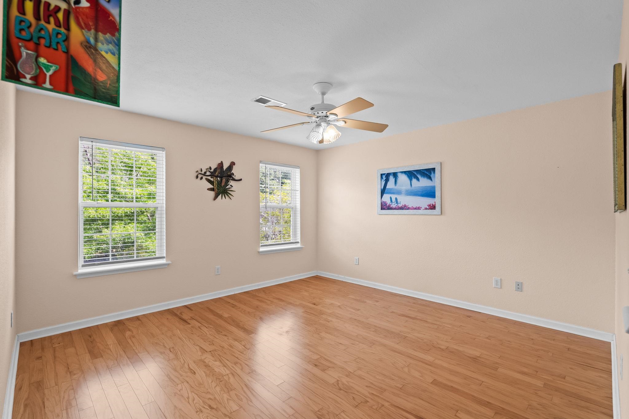 977 Silvercrest Dr. Property Photo 30