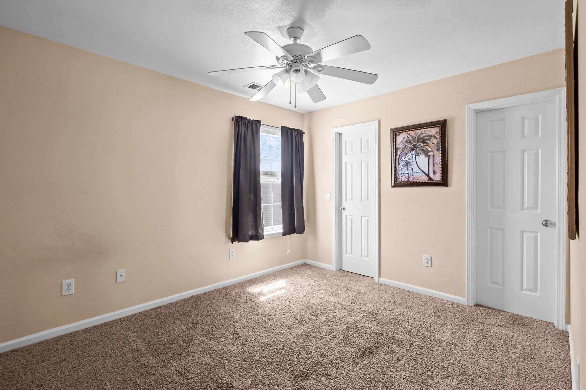 977 Silvercrest Dr. Property Photo 32