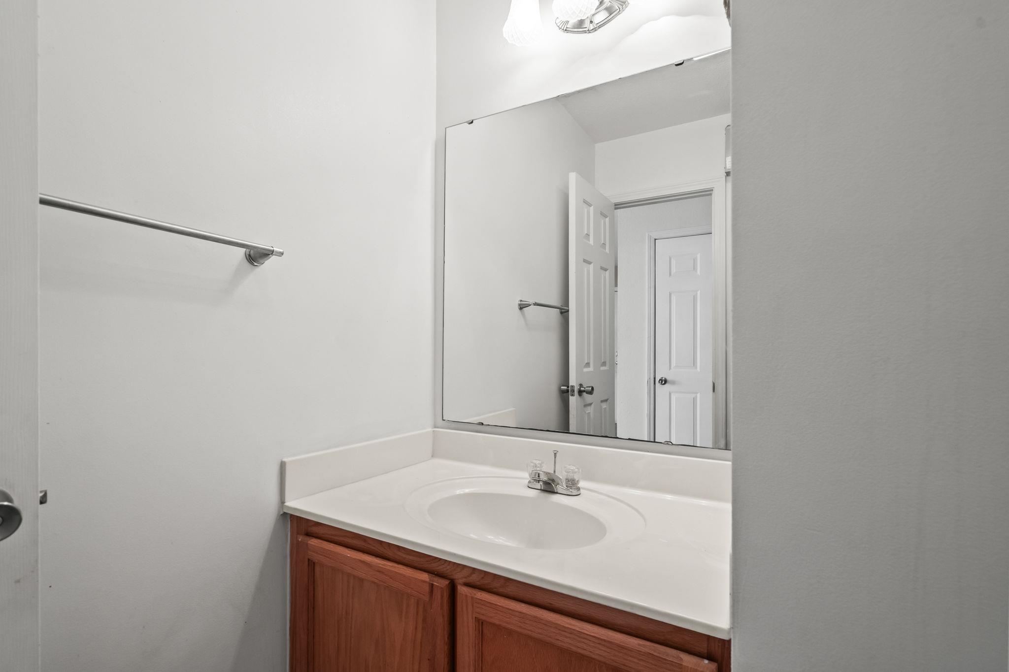 977 Silvercrest Dr. Property Photo 40