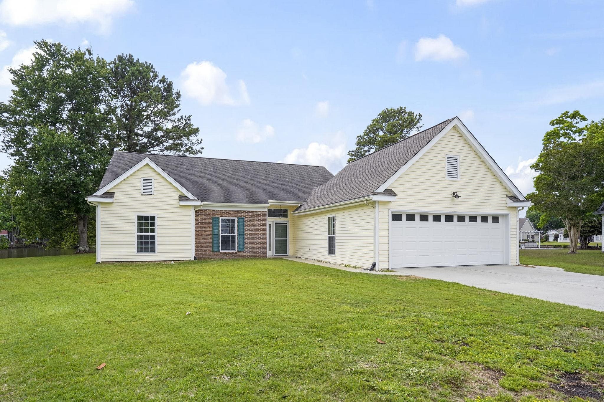 1815 Wexford Ct. Property Photo 2