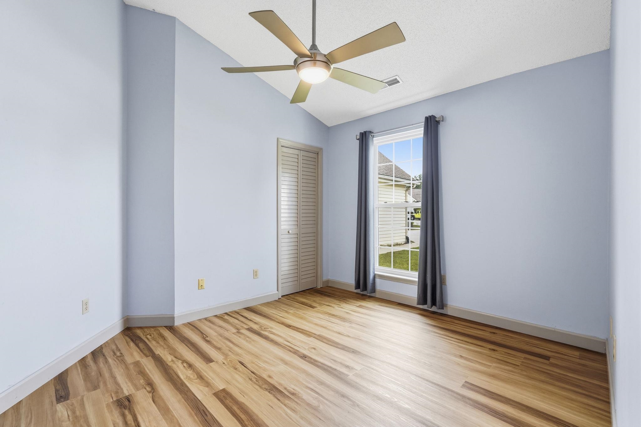 1815 Wexford Ct. Property Photo 26