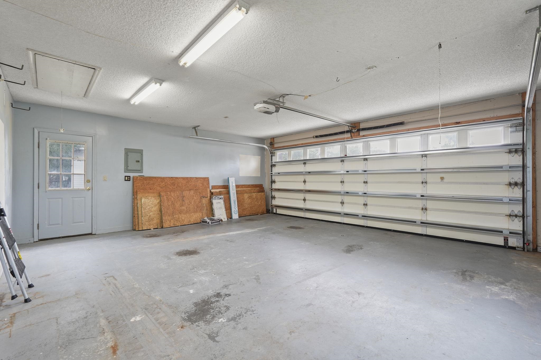 1815 Wexford Ct. Property Photo 31