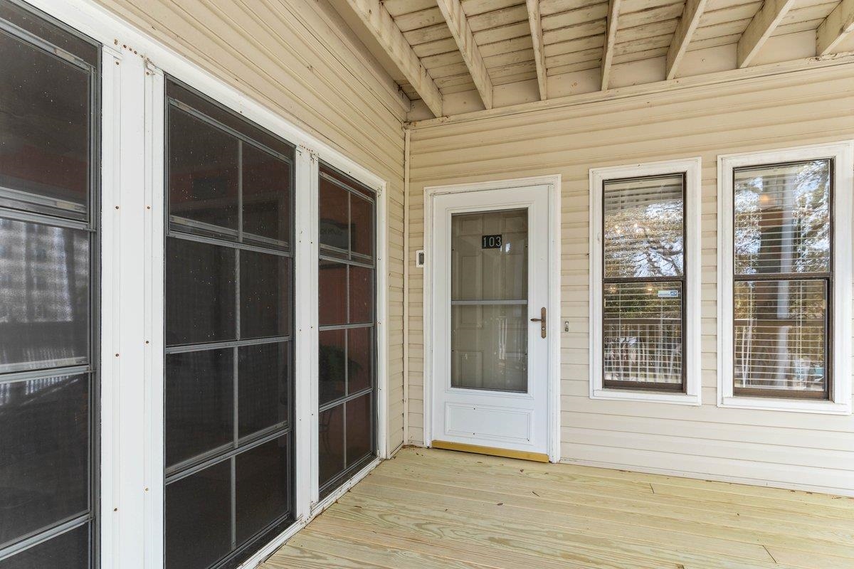 211 N Hillside Dr. N Property Photo 28