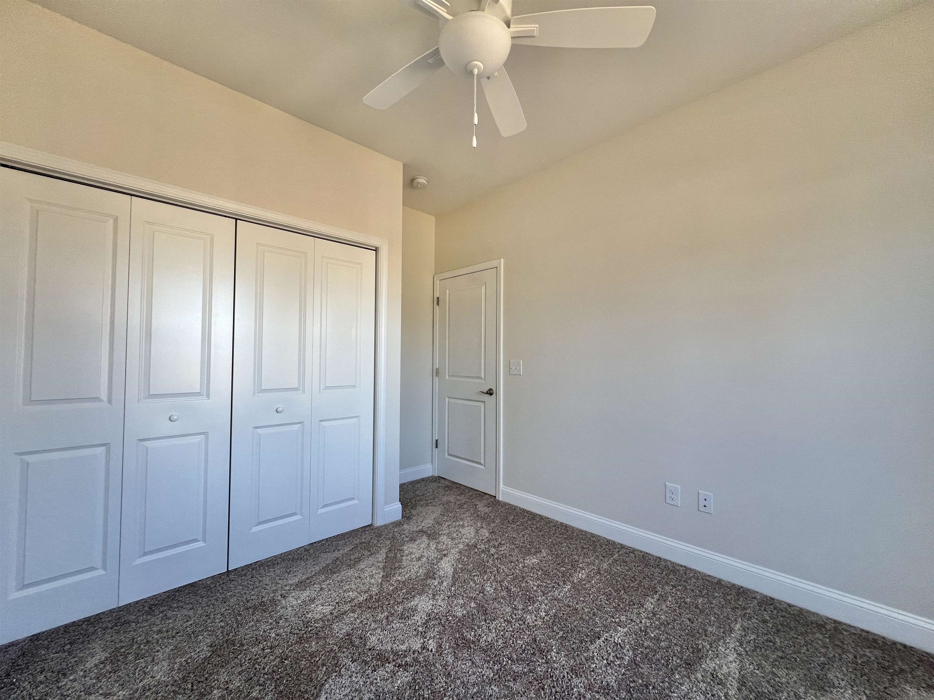 1716 Foster Ave Property Photo 3