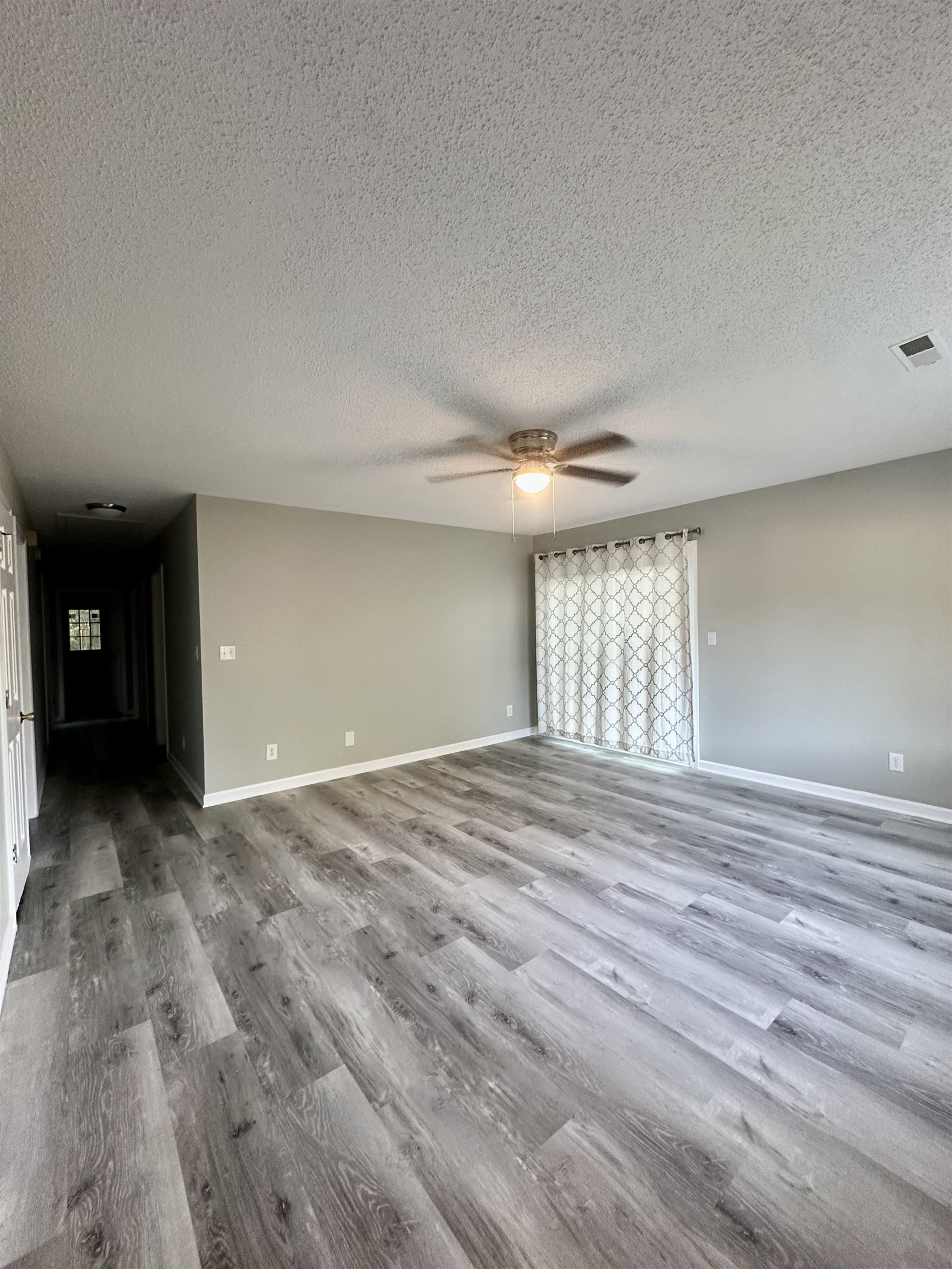 5645 Tern Hall Dr. Property Photo 3