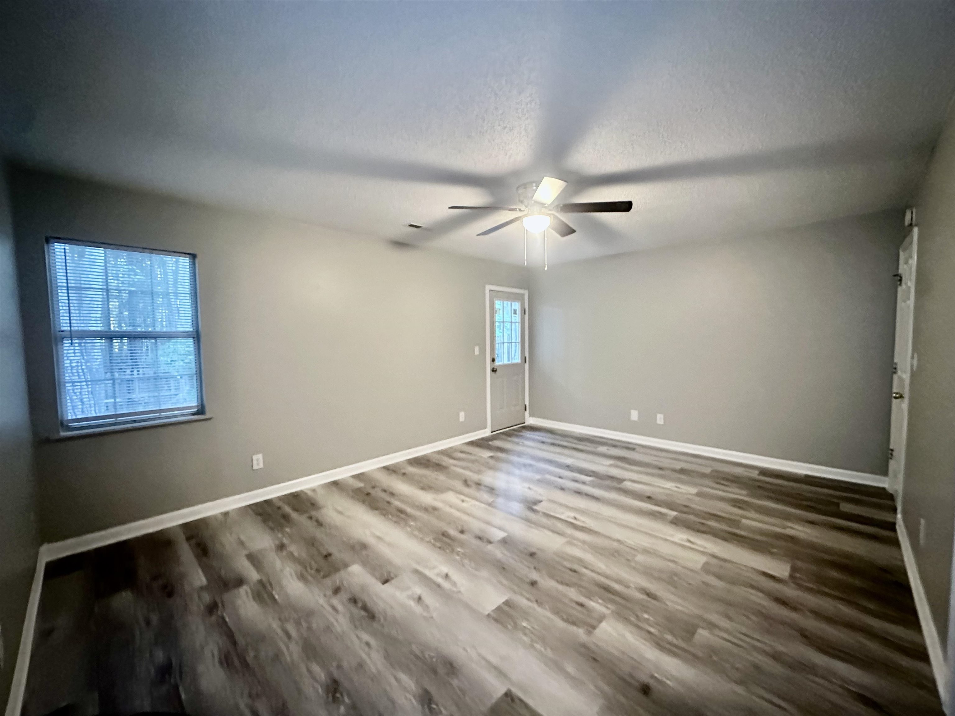 5645 Tern Hall Dr. Property Photo 9