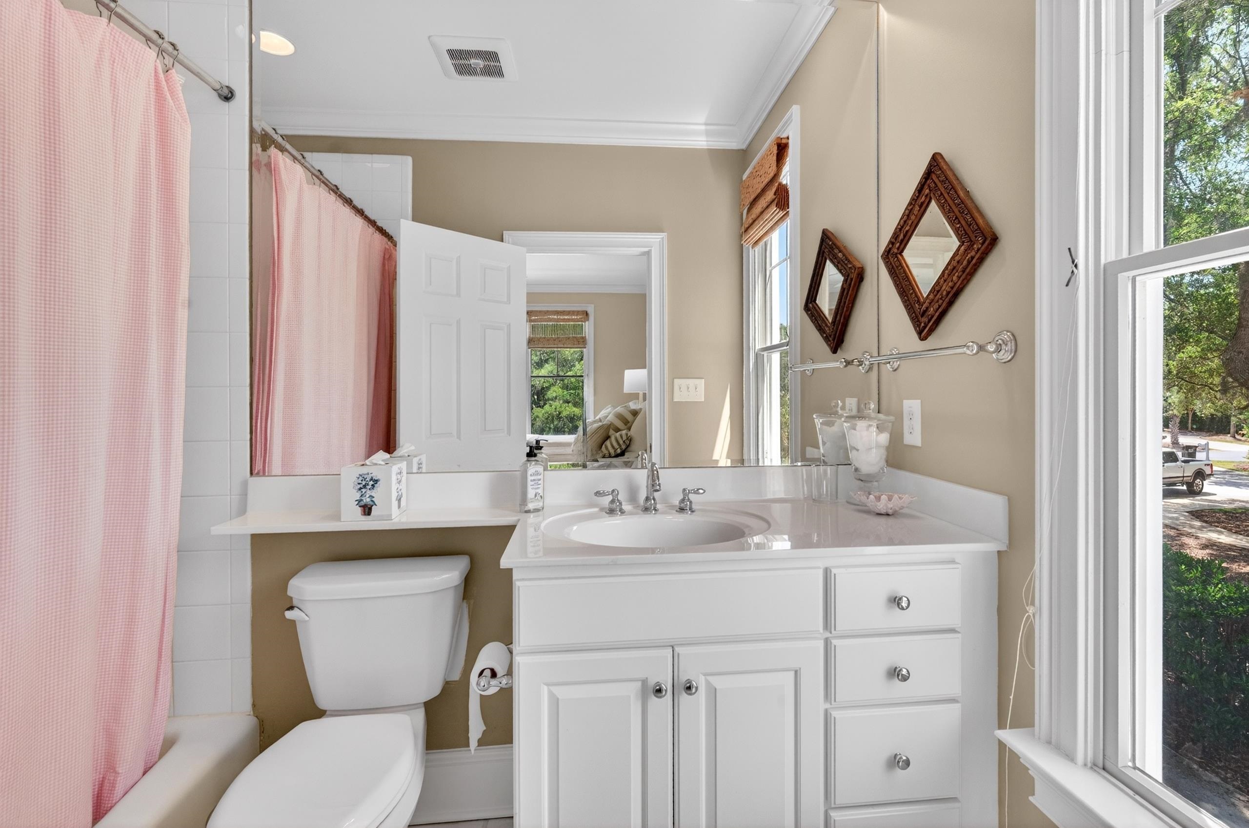 122 Sea Island Dr. Property Photo 18