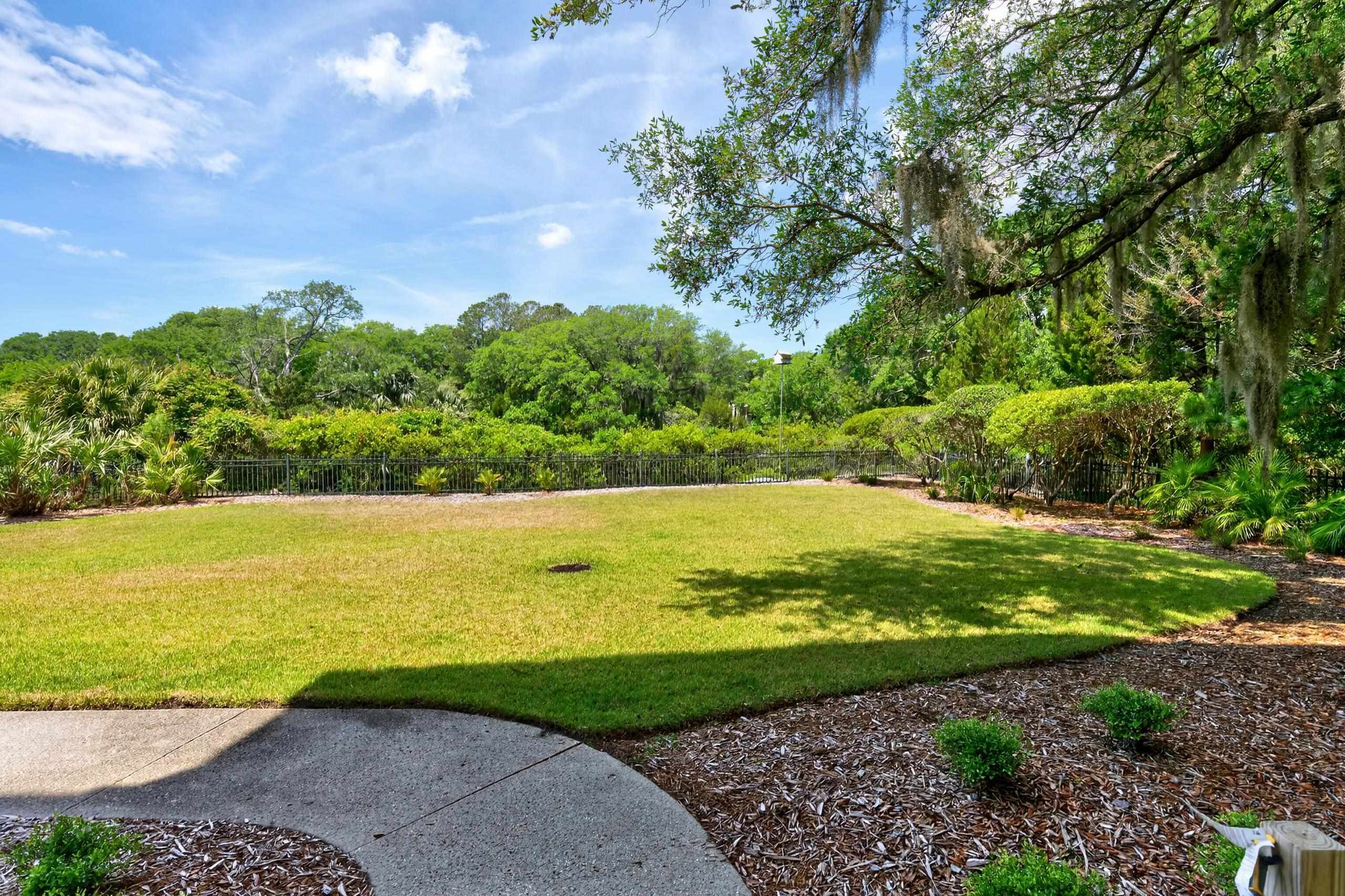 122 Sea Island Dr. Property Photo 43