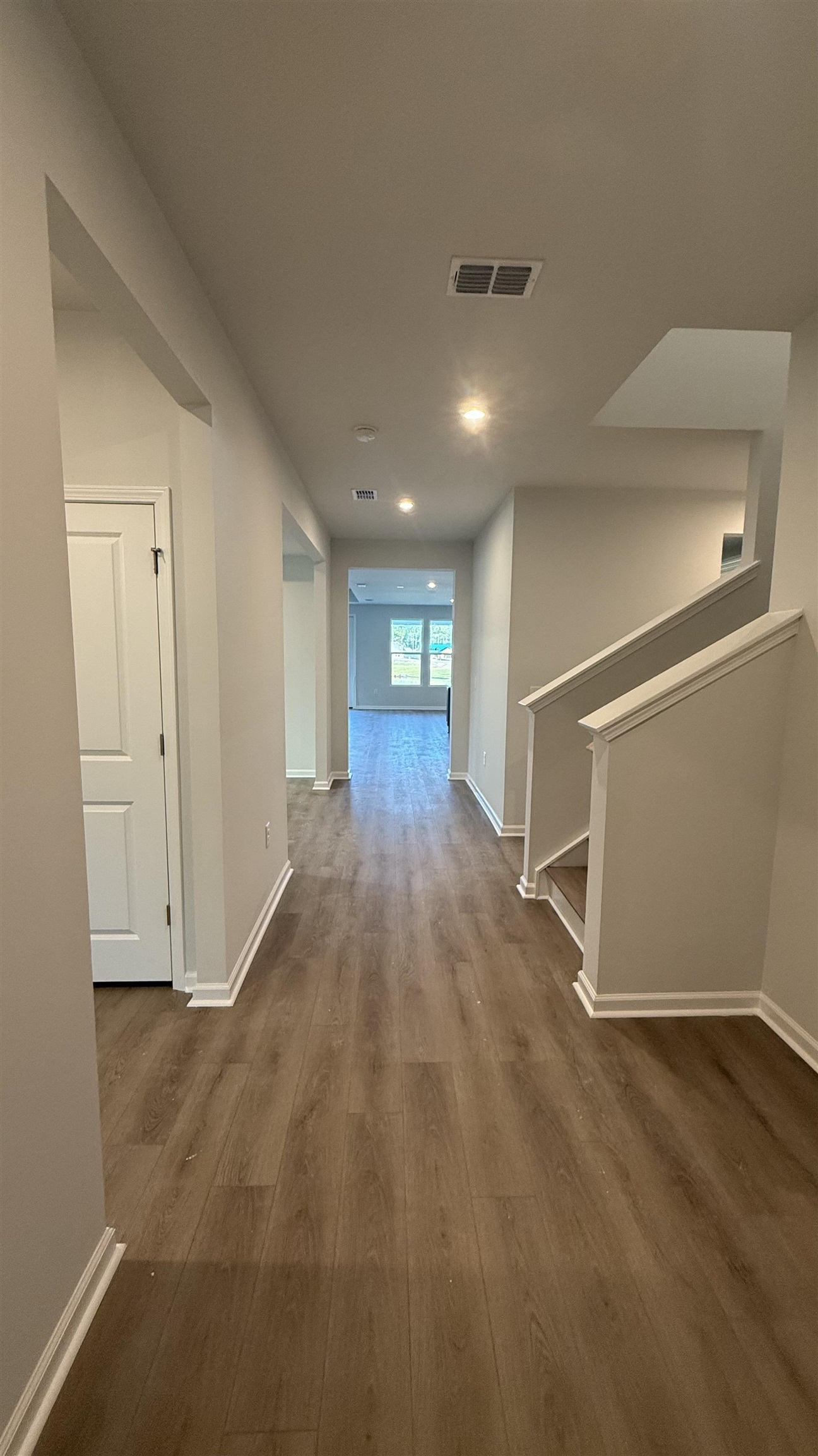 1509 Winding Creek Way Property Photo 8