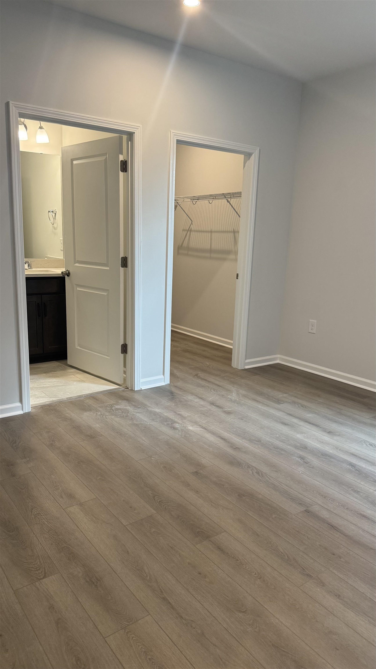 1509 Winding Creek Way Property Photo 26
