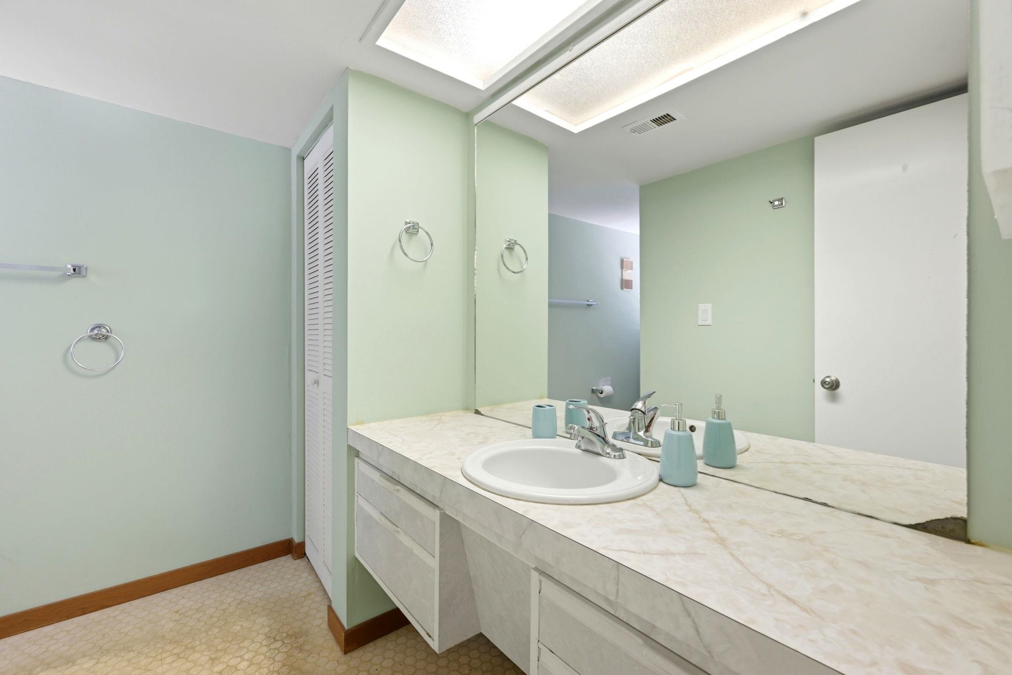 6813 Porcher Dr. Property Photo 26