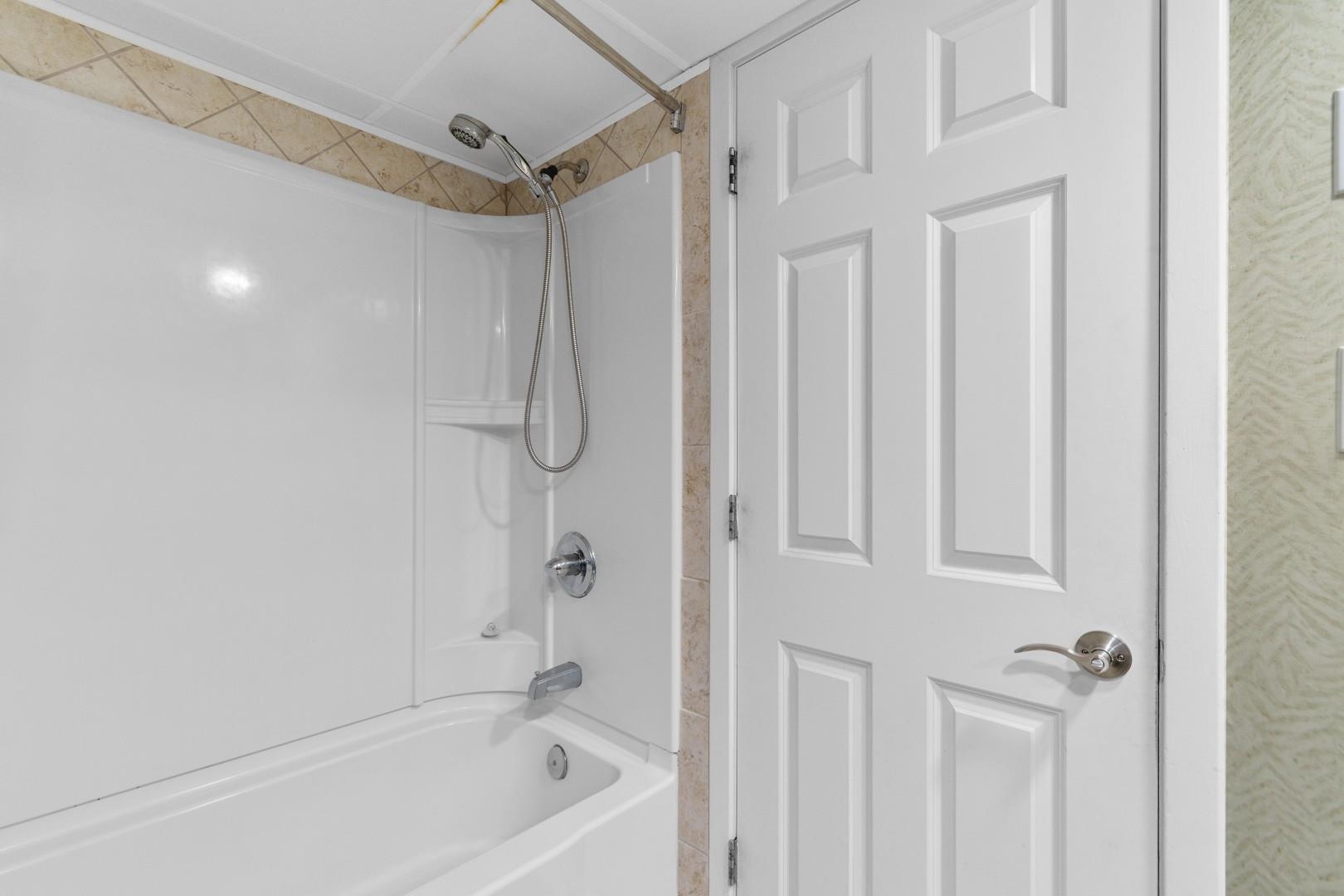 7100 N Ocean Blvd. Property Photo 10
