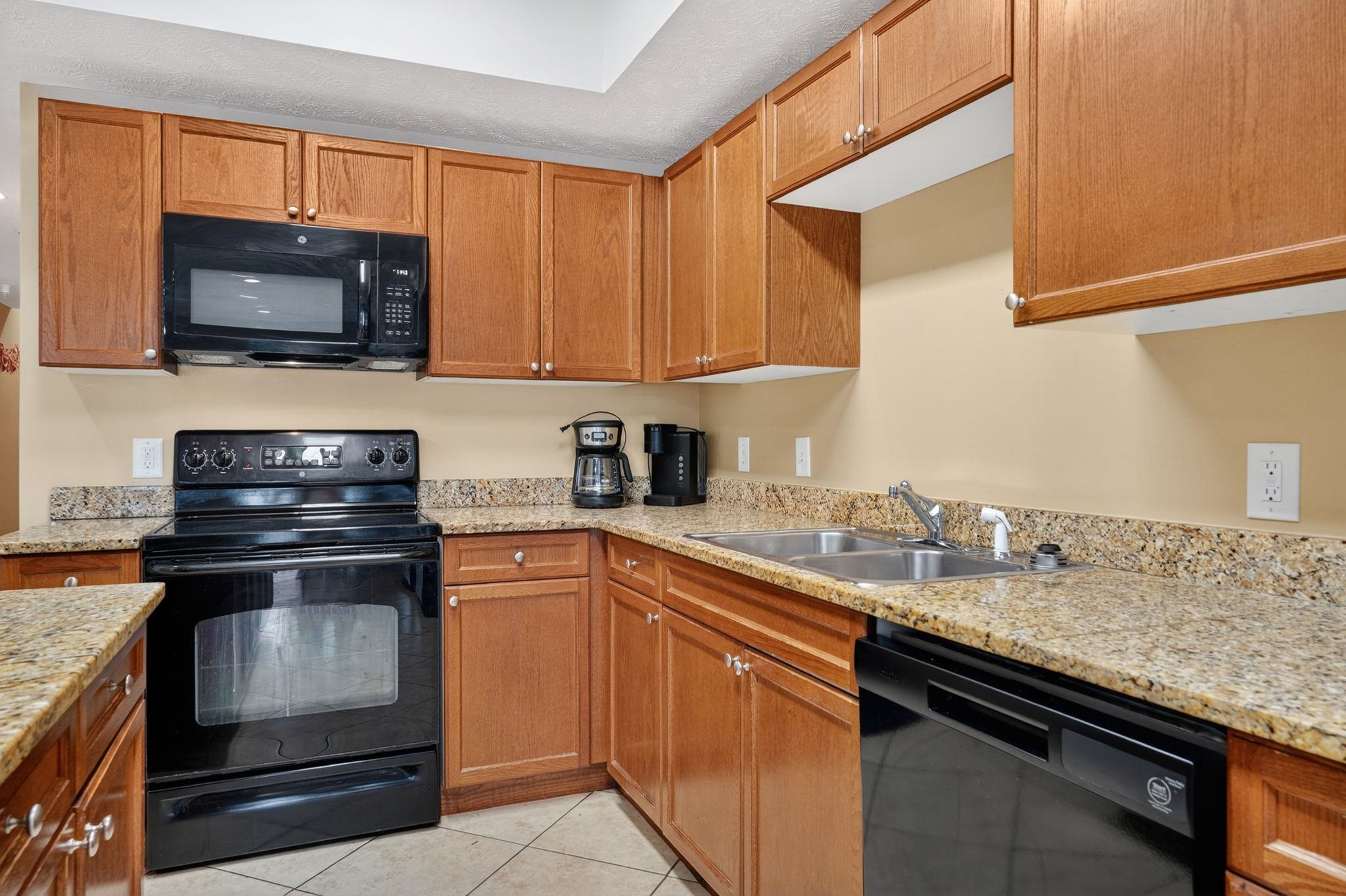 704 S Ocean Blvd. Property Photo 10