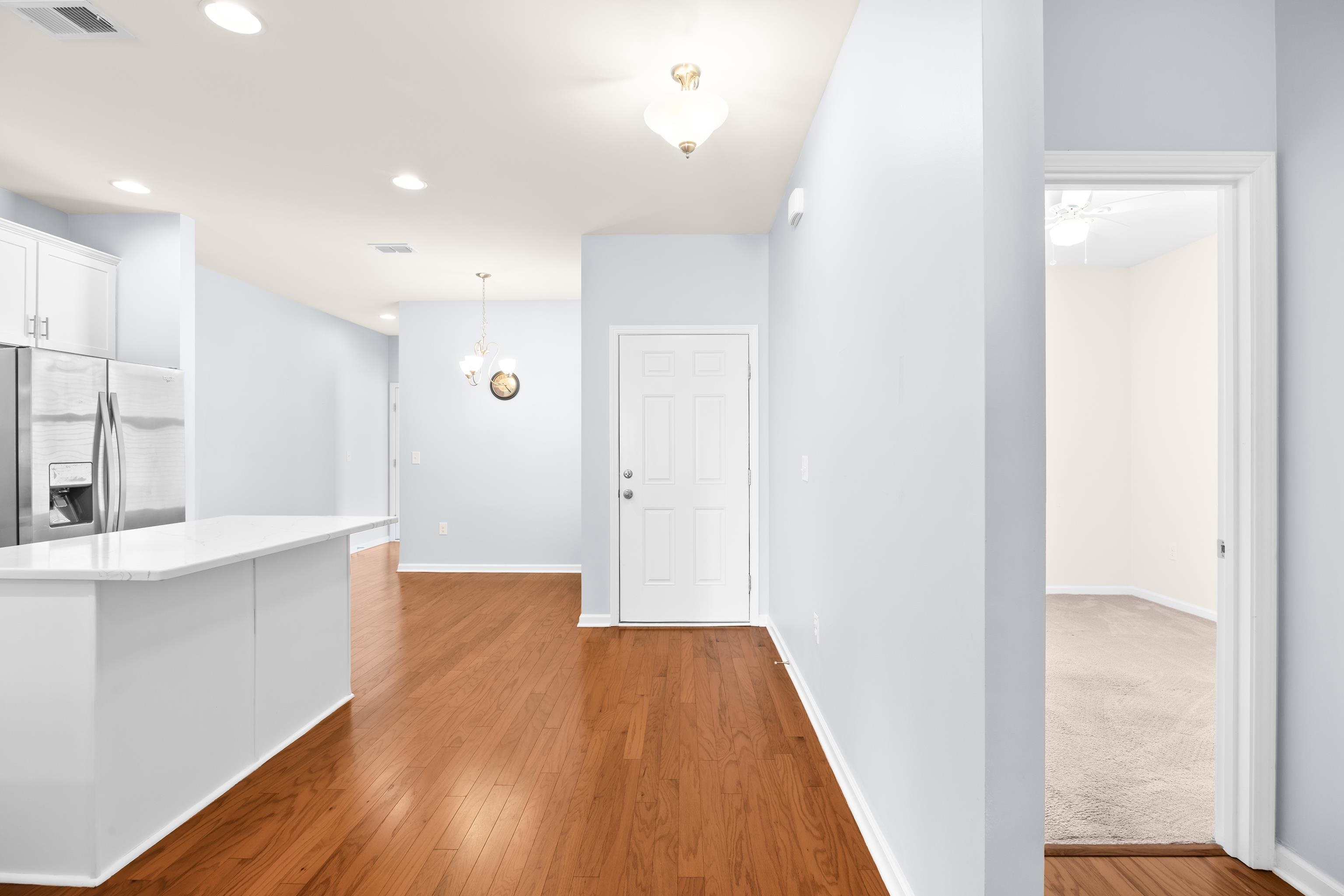736 Salerno Circle Property Photo 7