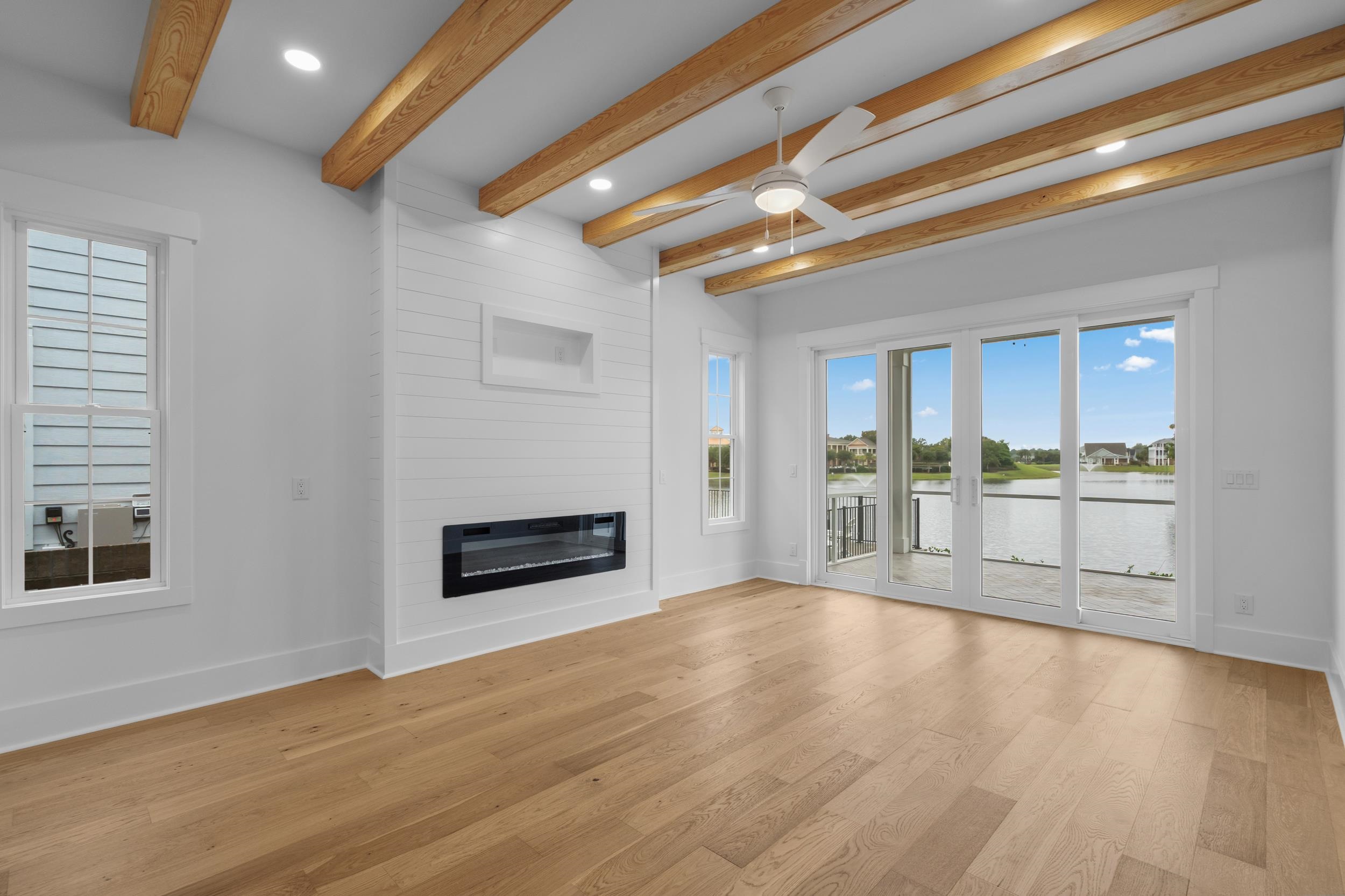 825 Crystal Water Way Property Photo 9