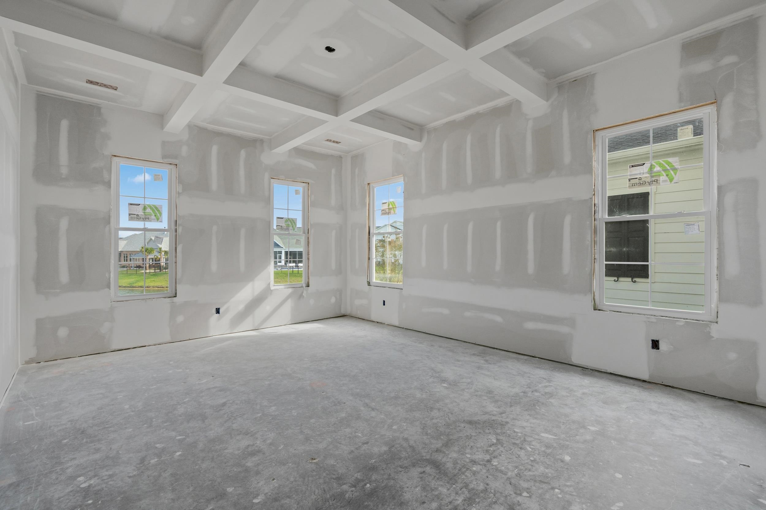825 Crystal Water Way Property Photo 12