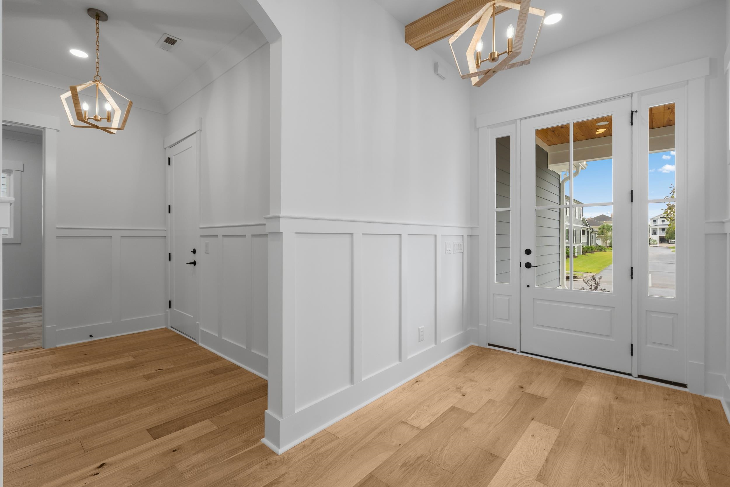 825 Crystal Water Way Property Photo 15