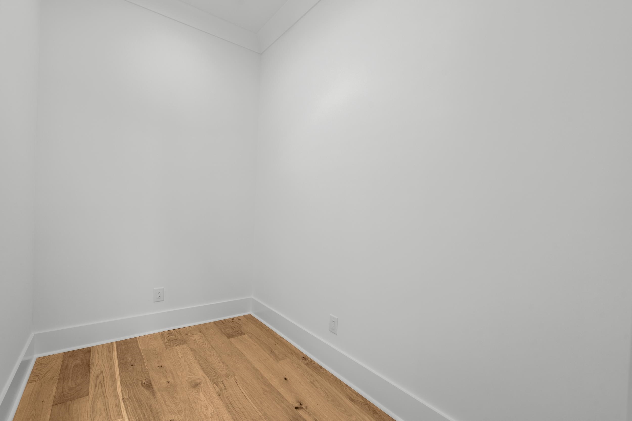 825 Crystal Water Way Property Photo 16
