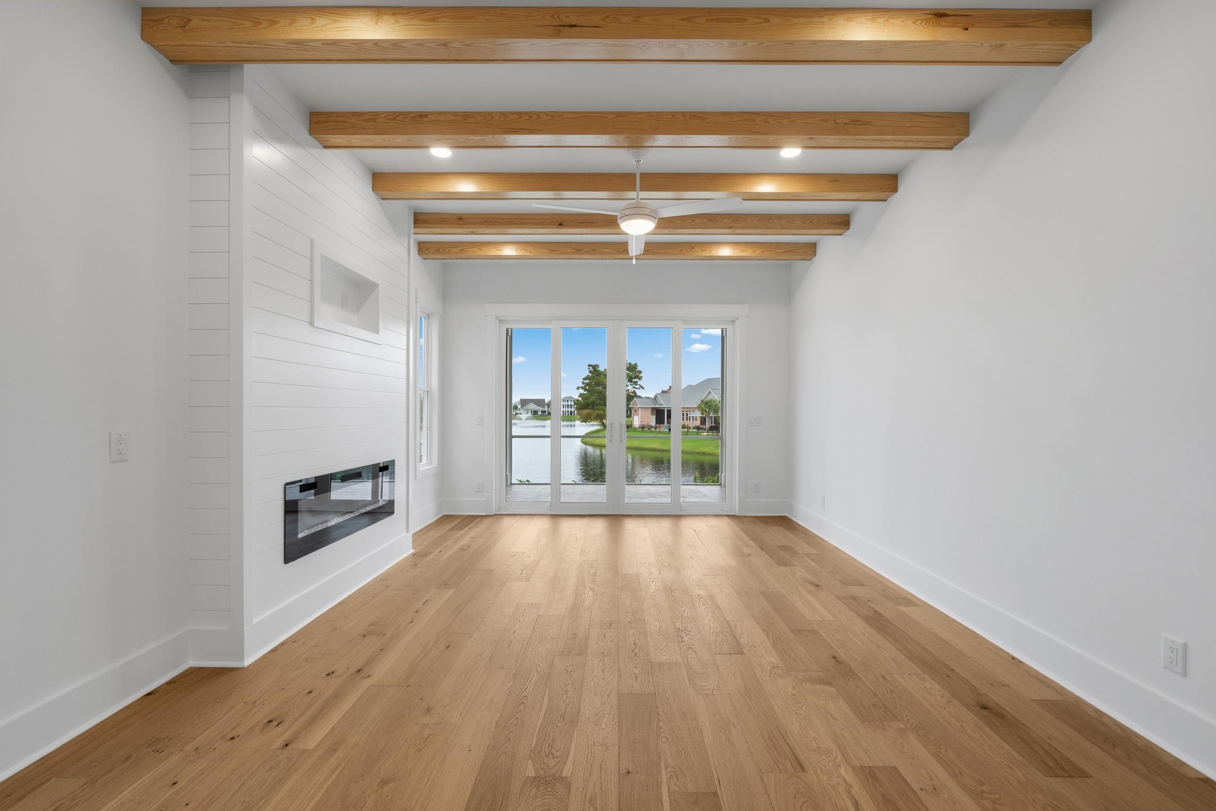 825 Crystal Water Way Property Photo 18