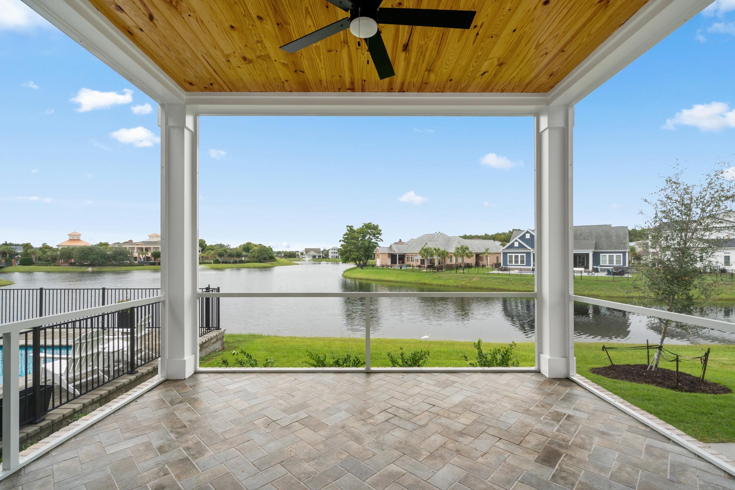 825 Crystal Water Way Property Photo 35