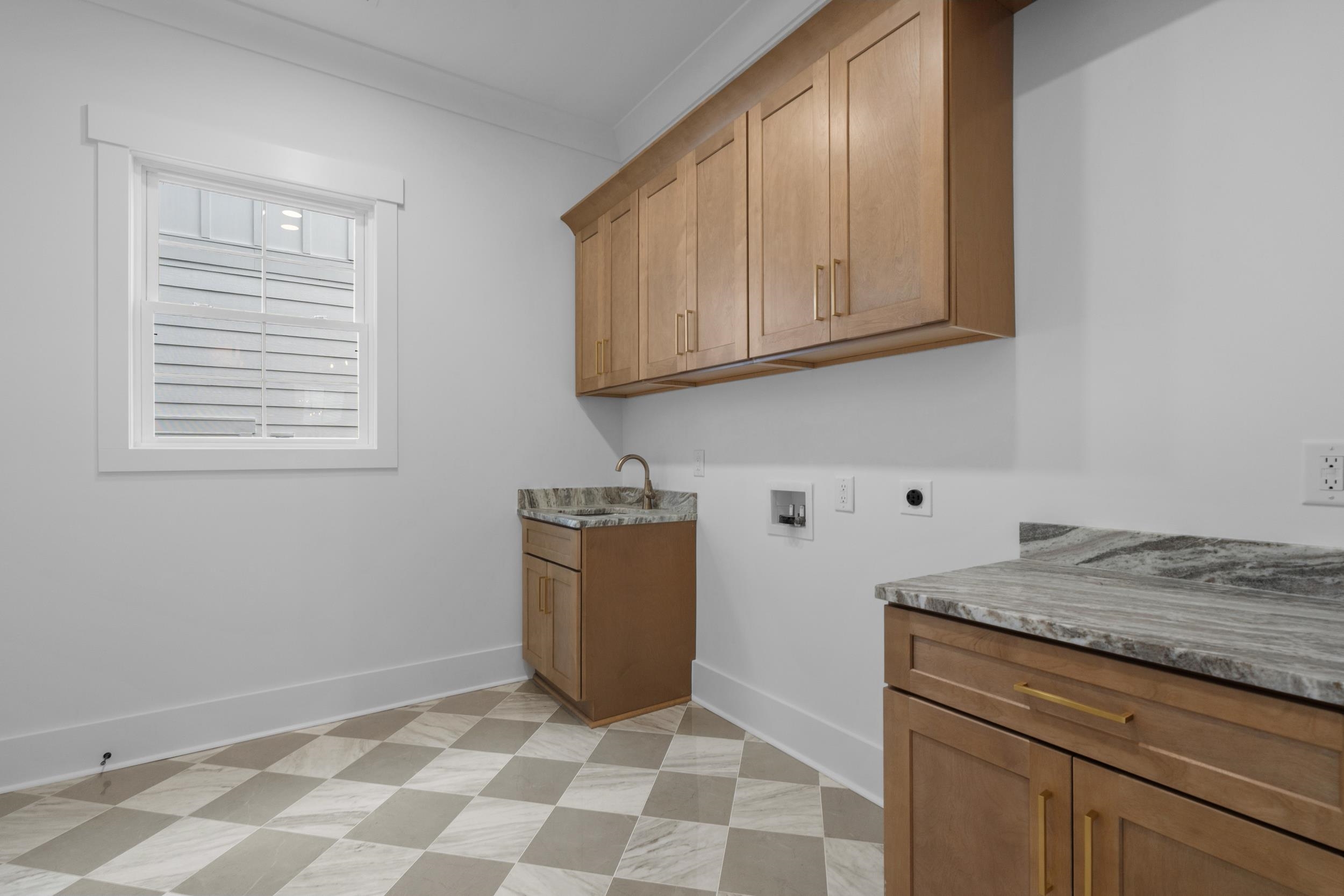 825 Crystal Water Way Property Photo 72