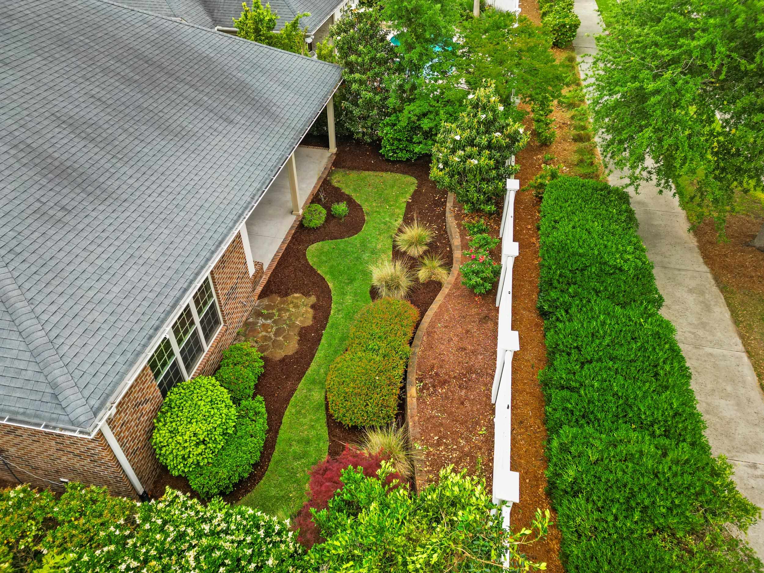 819 Villarosa Dr. Property Photo 32