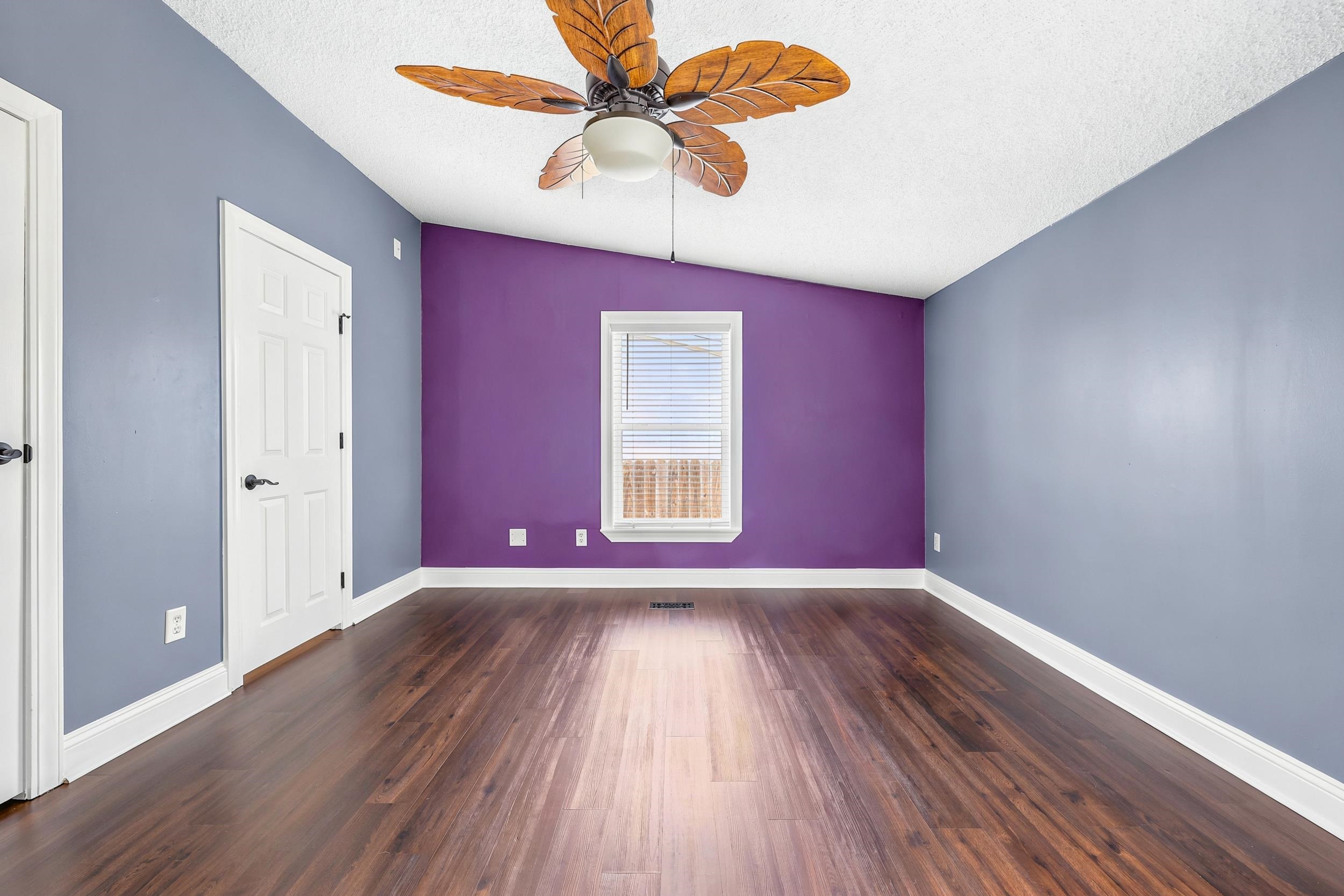 8042 Clearfield Dr. Property Photo 23