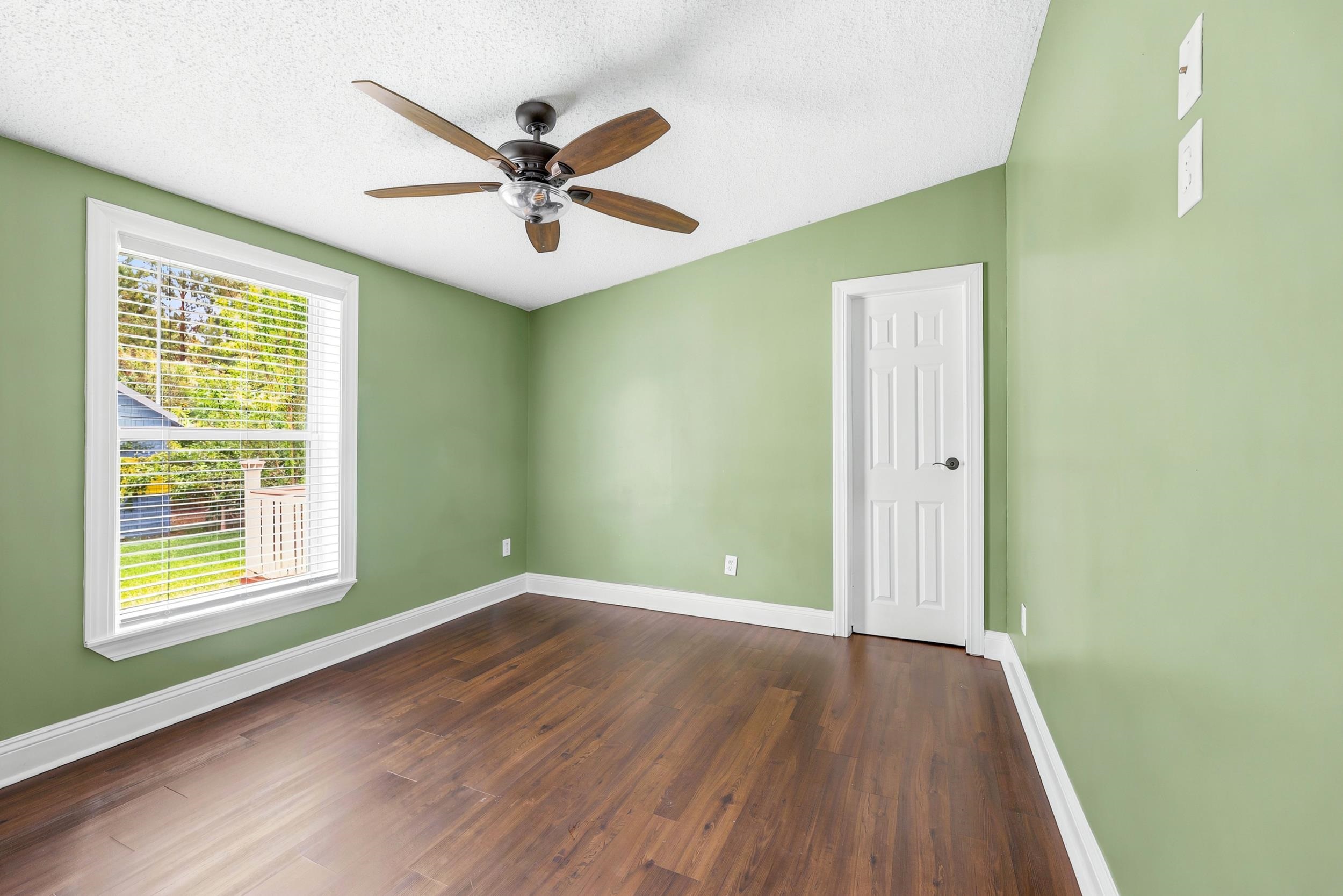 8042 Clearfield Dr. Property Photo 28