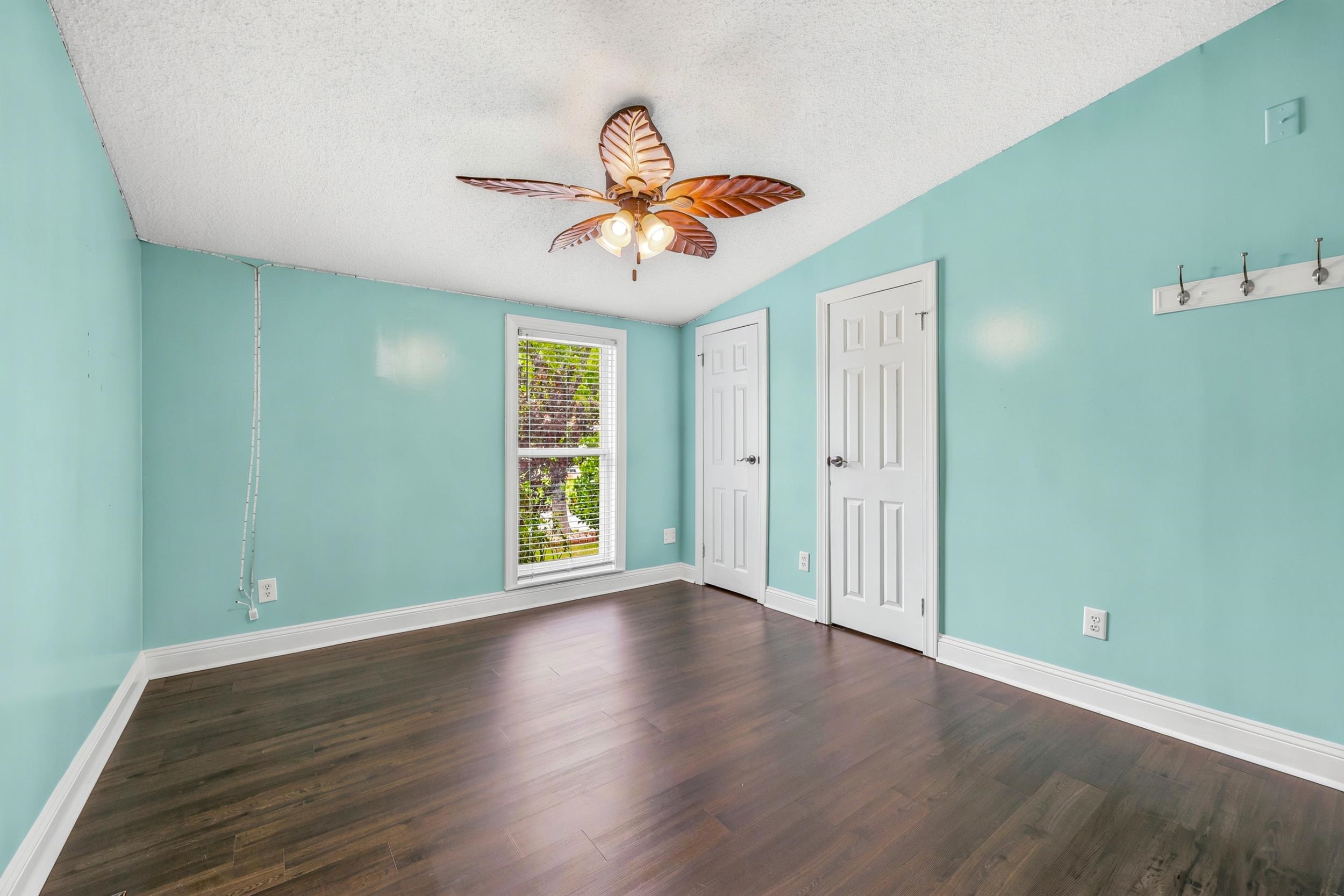 8042 Clearfield Dr. Property Photo 30