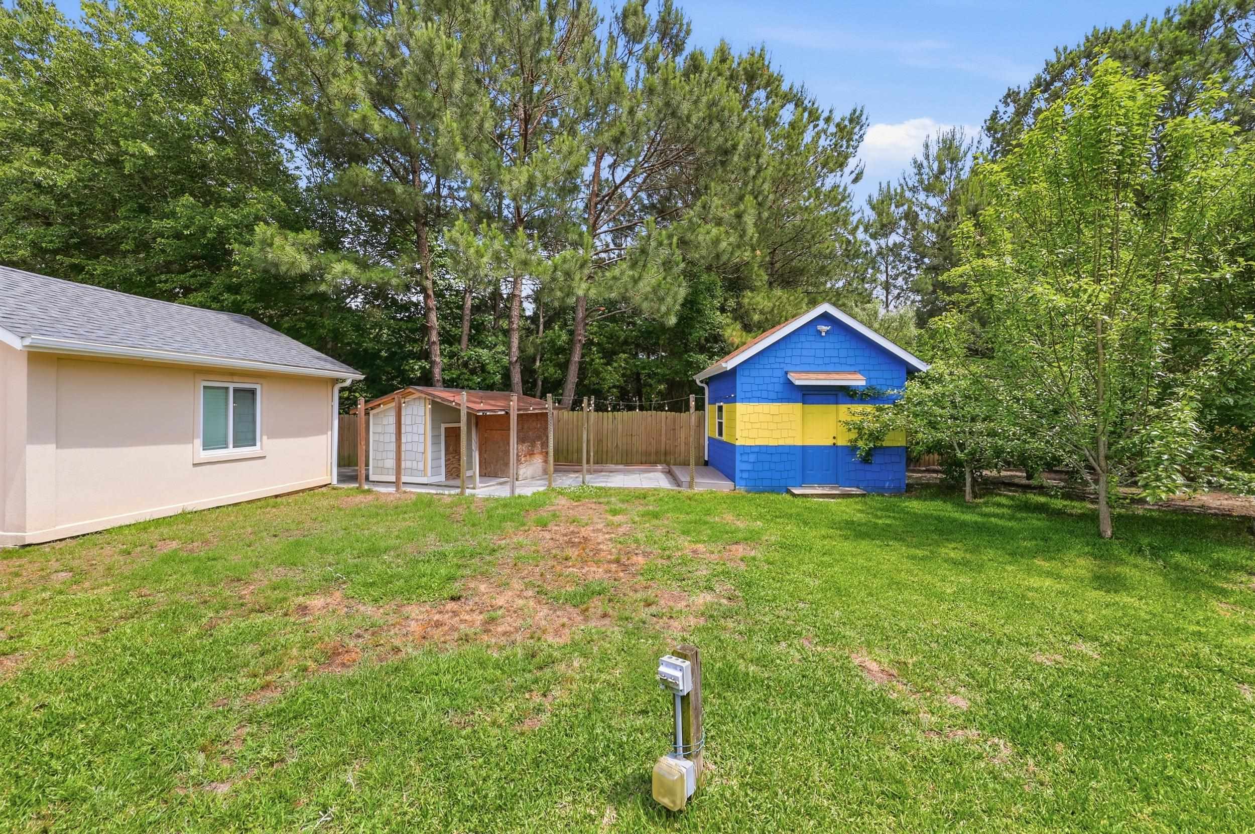 8042 Clearfield Dr. Property Photo 42
