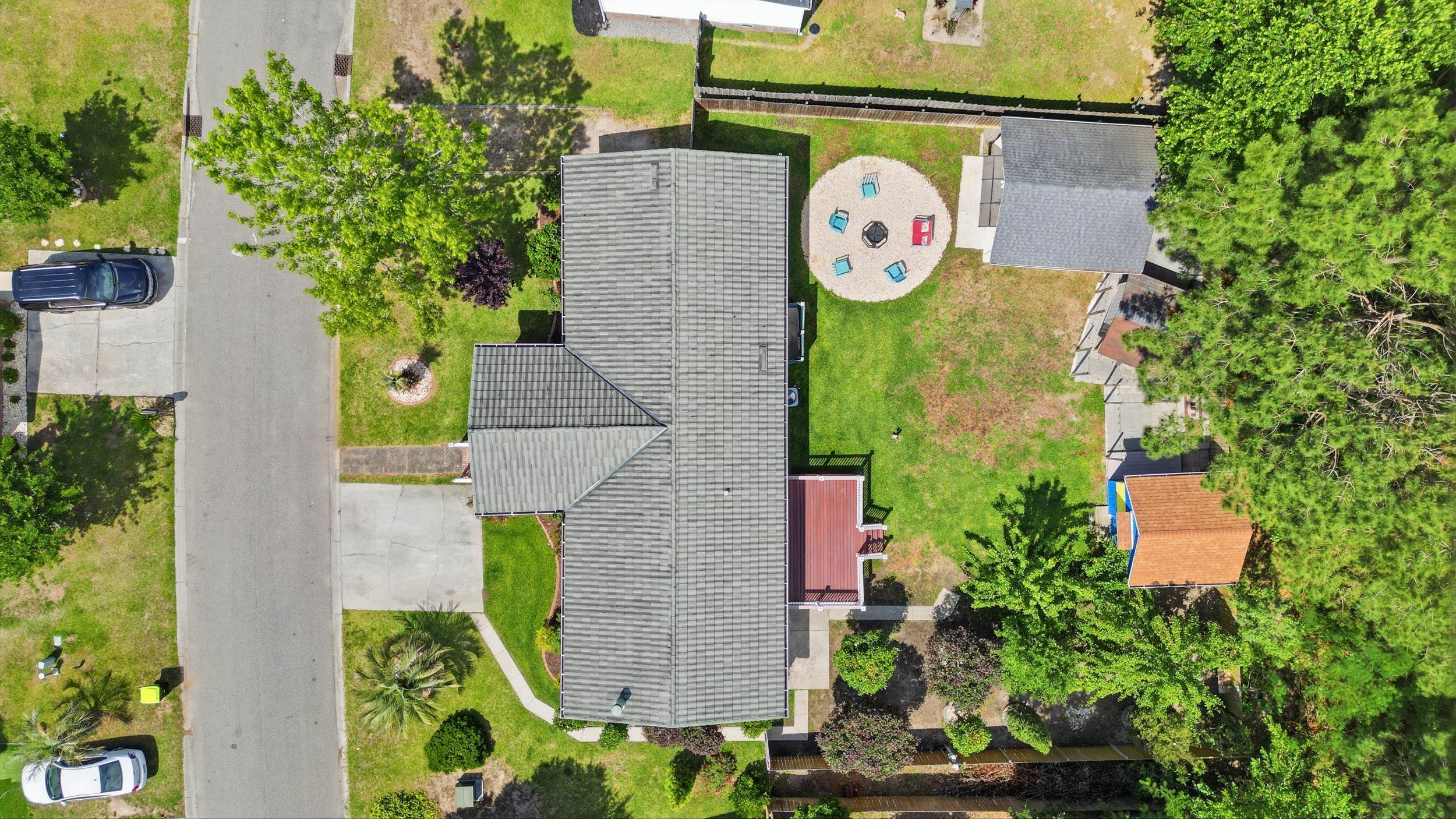 8042 Clearfield Dr. Property Photo 45