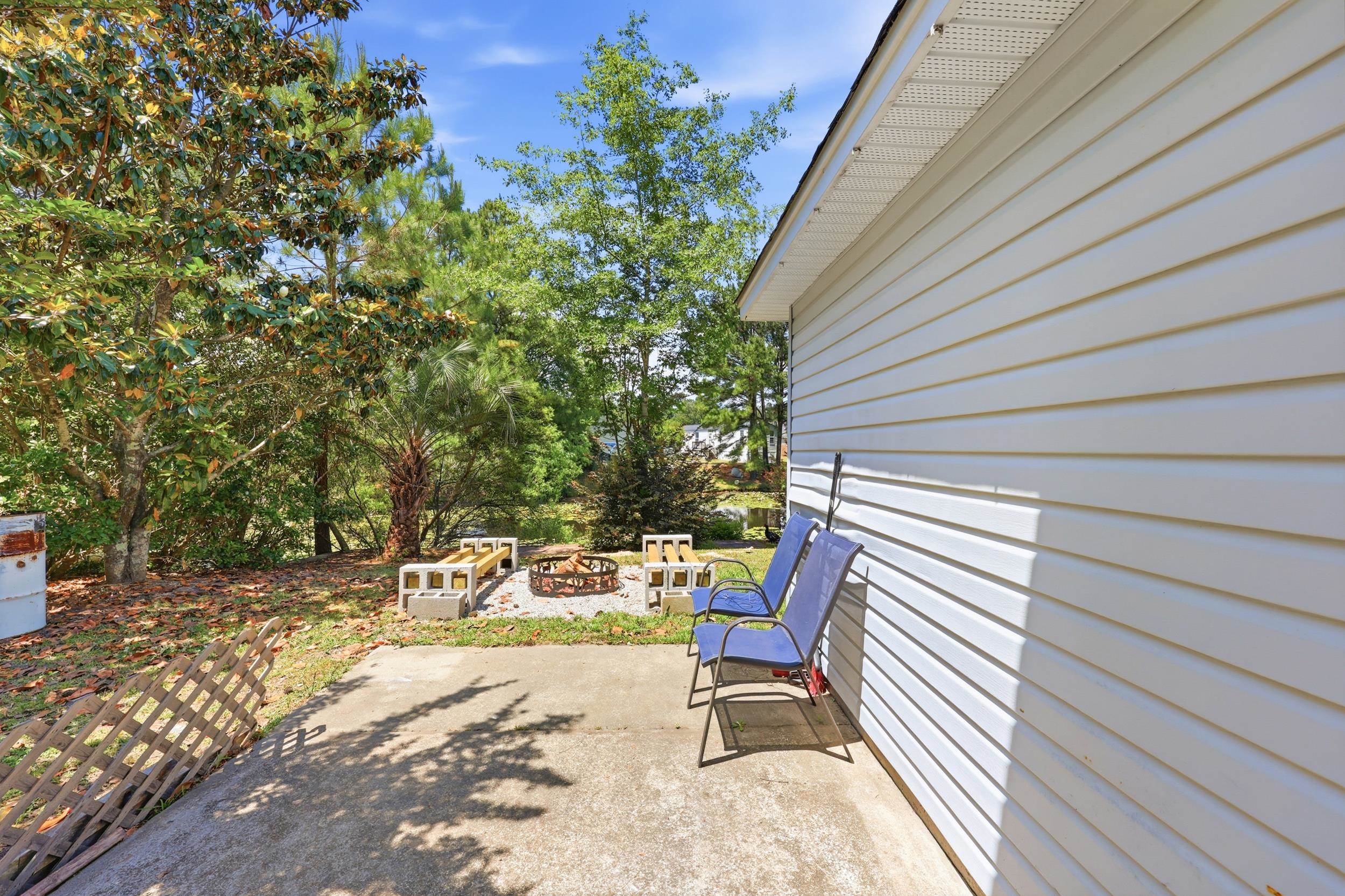 3950 Mayfield Dr. Property Photo 29