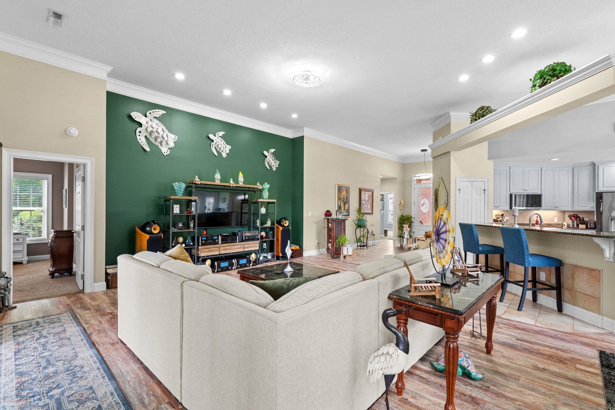 115 Coleman Ct. Property Photo 6