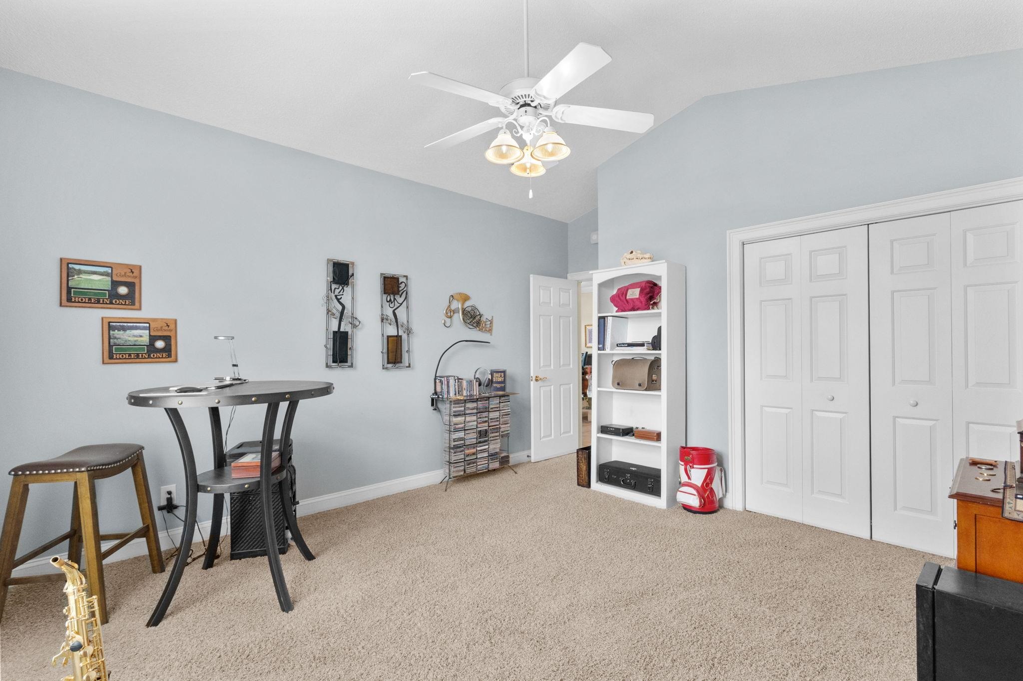 115 Coleman Ct. Property Photo 41