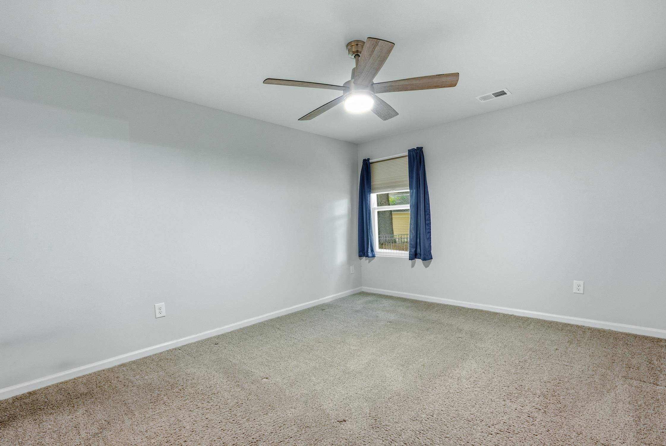 144 Foxford Dr. Property Photo 19