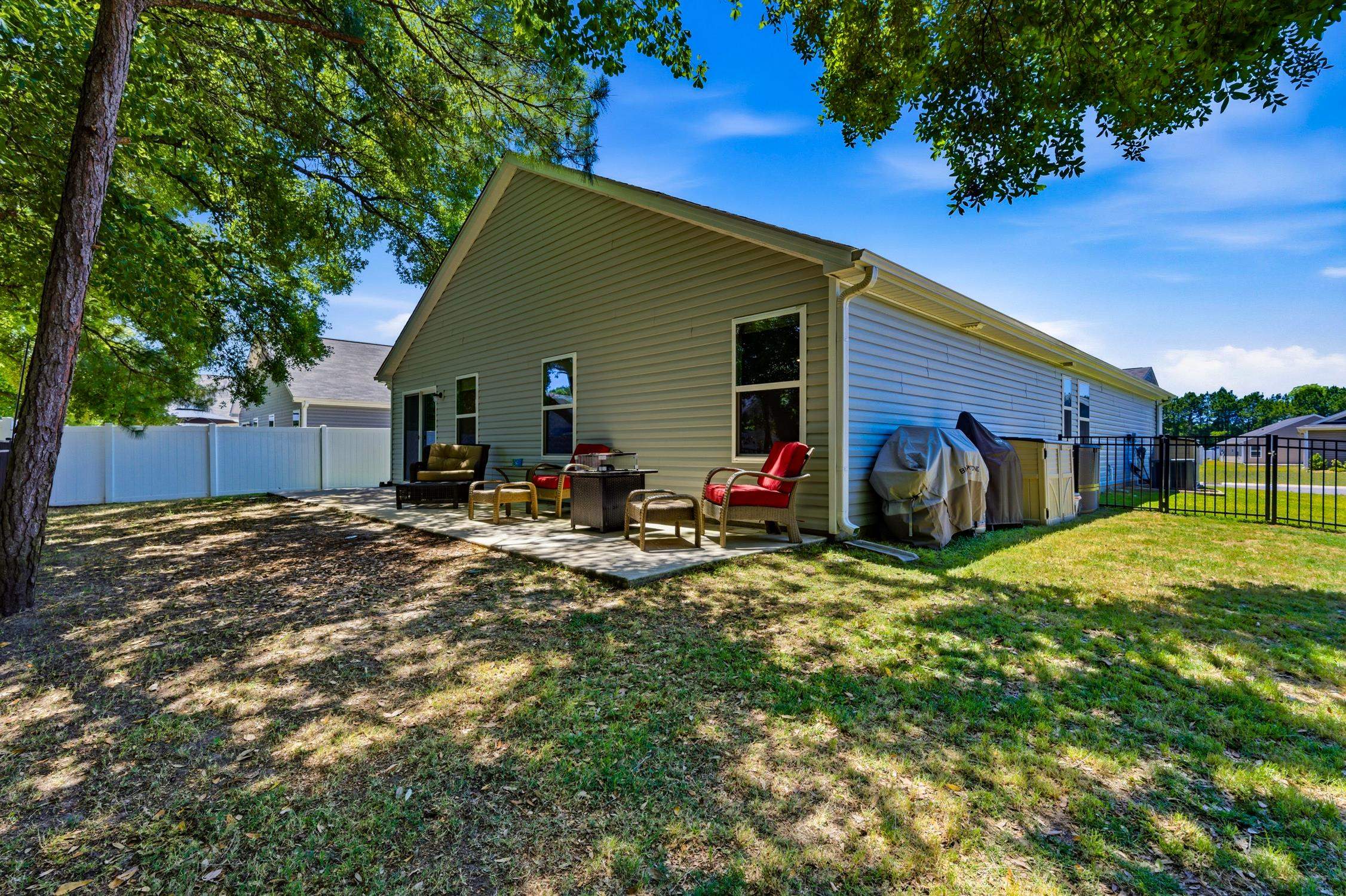 144 Foxford Dr. Property Photo 29
